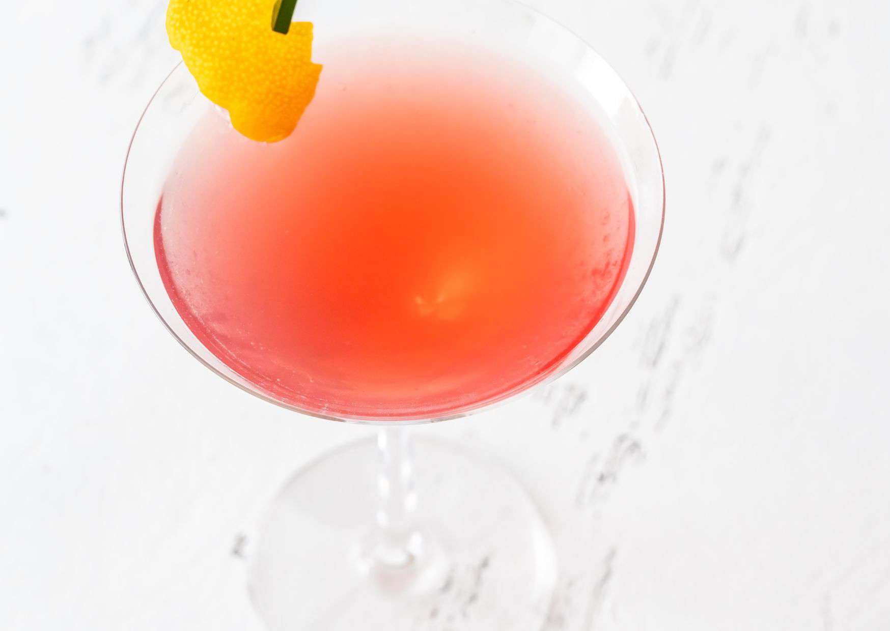 How To Make Cosmopolitan Cocktail (Recipe Guide) 3 How To Make Cosmopolitan Cocktail (Recipe Guide)