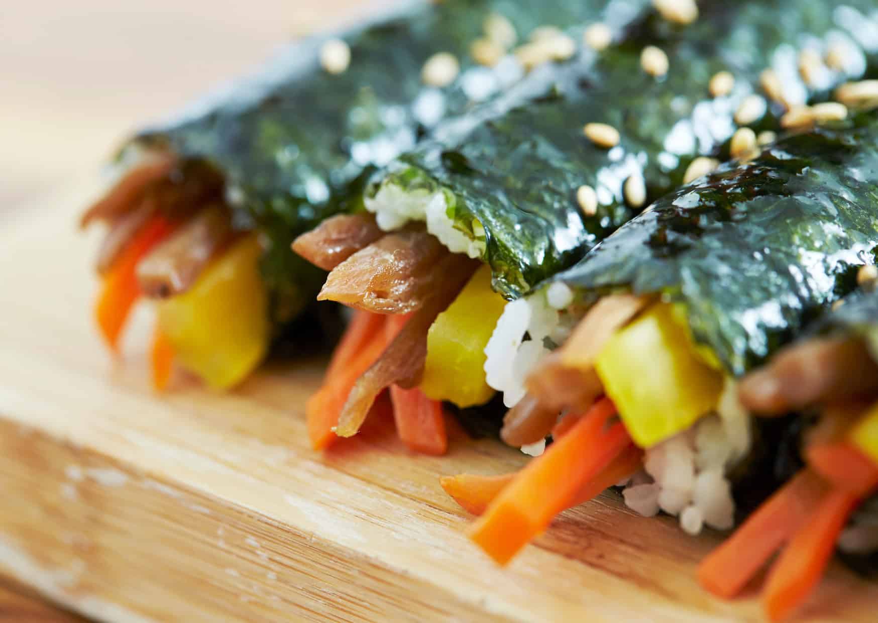 Gimbap vs Sushi: The Delicious Debate That Food Lovers Keep Getting Wrong 3 gimbap vs sushi