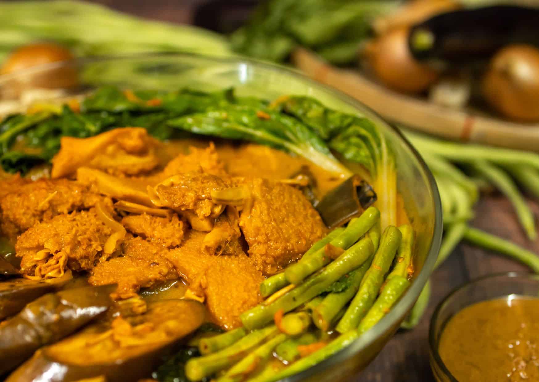 How Filipinos Make Kare-Kare — The Rich, Creamy Peanut Stew Worth Every Bite 2 How To Make Kare-Kare (Recipe Guide) Tips And Calories