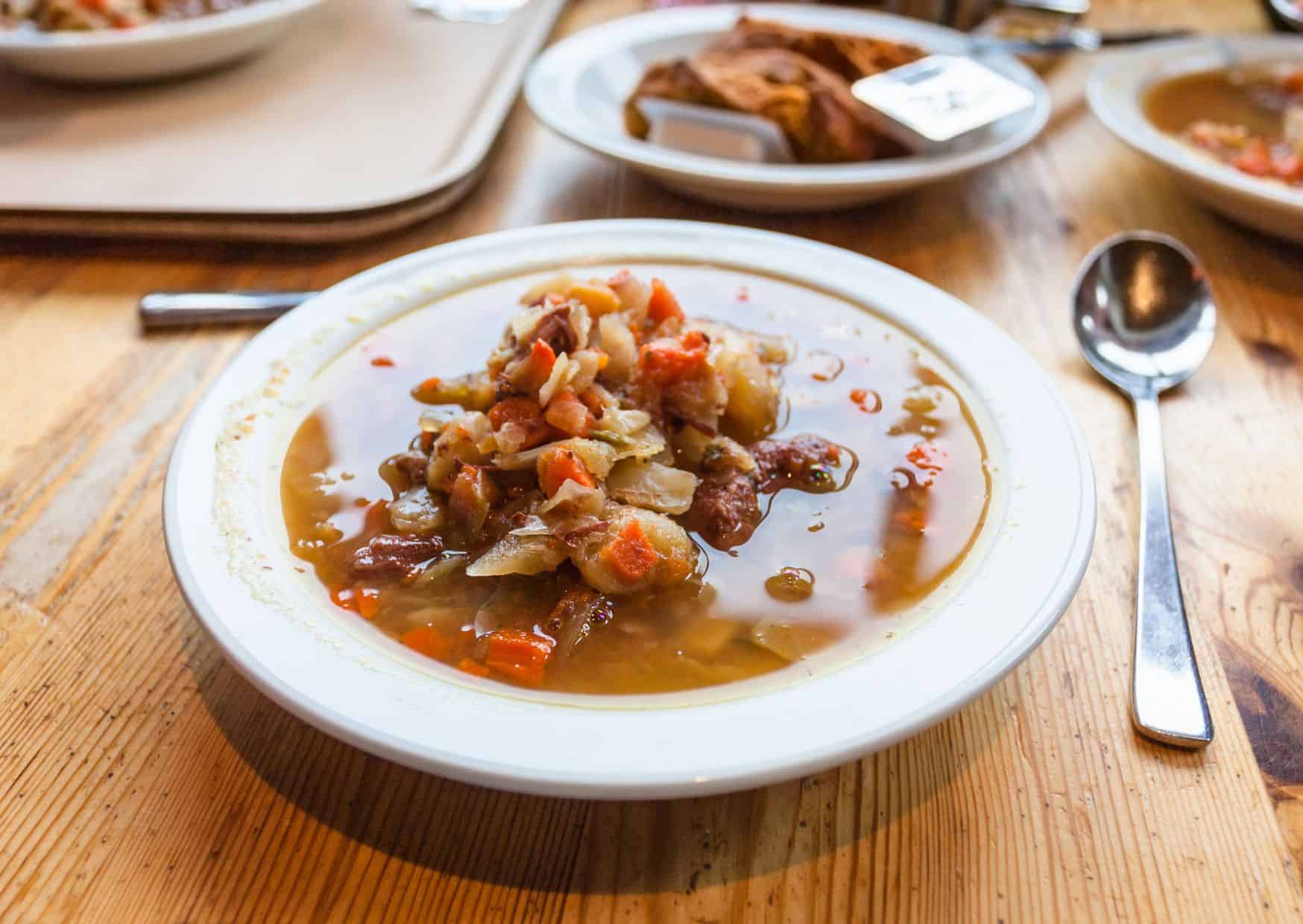 How To Make Kjotsupa Lamb Soup (Recipe Guide) Tips And Calories