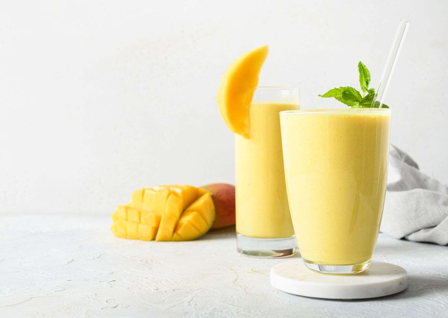 How to Make Mango Lassi (Recipe Guide) Tips and Calories