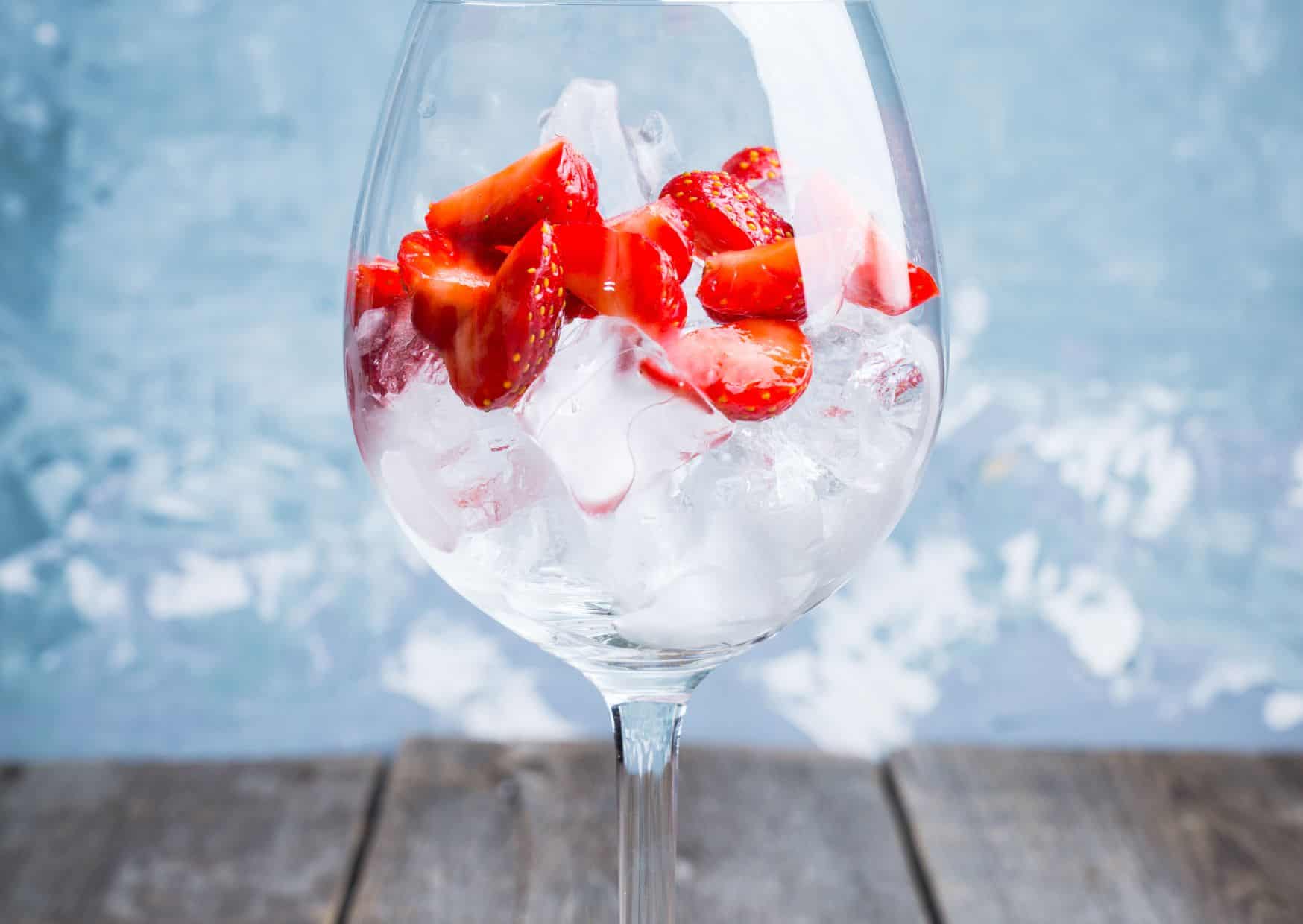 How To Make Martini Cocktail (Recipe Guide)