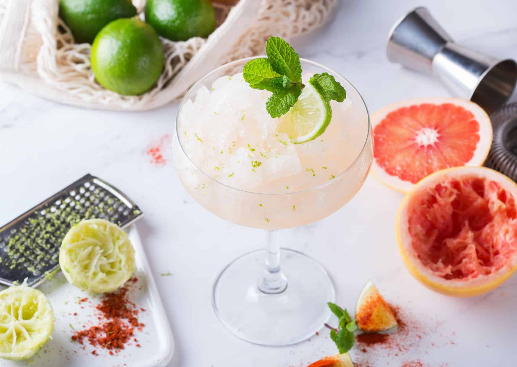 How to Make a Mezcal Margarita (Recipe Guide) Tips And Calories