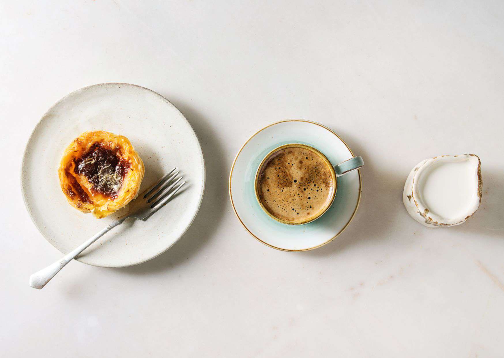 15 Unspoken Rules of Portuguese Life Tourists Keep Learning Too Late 5 Interesting Facts About Portugal That You Didn't Know, How To Make Pasteis de Nata (Recipe Guide) Tips And Calories