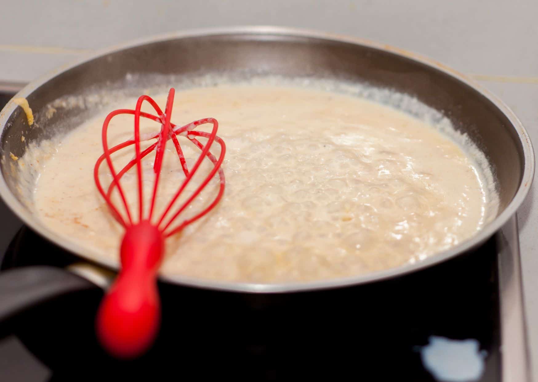 How to Make Perfect Béchamel Sauce Without a Single Lump 3 How To Make a Perfect Béchamel Sauce (Recipe Guide)