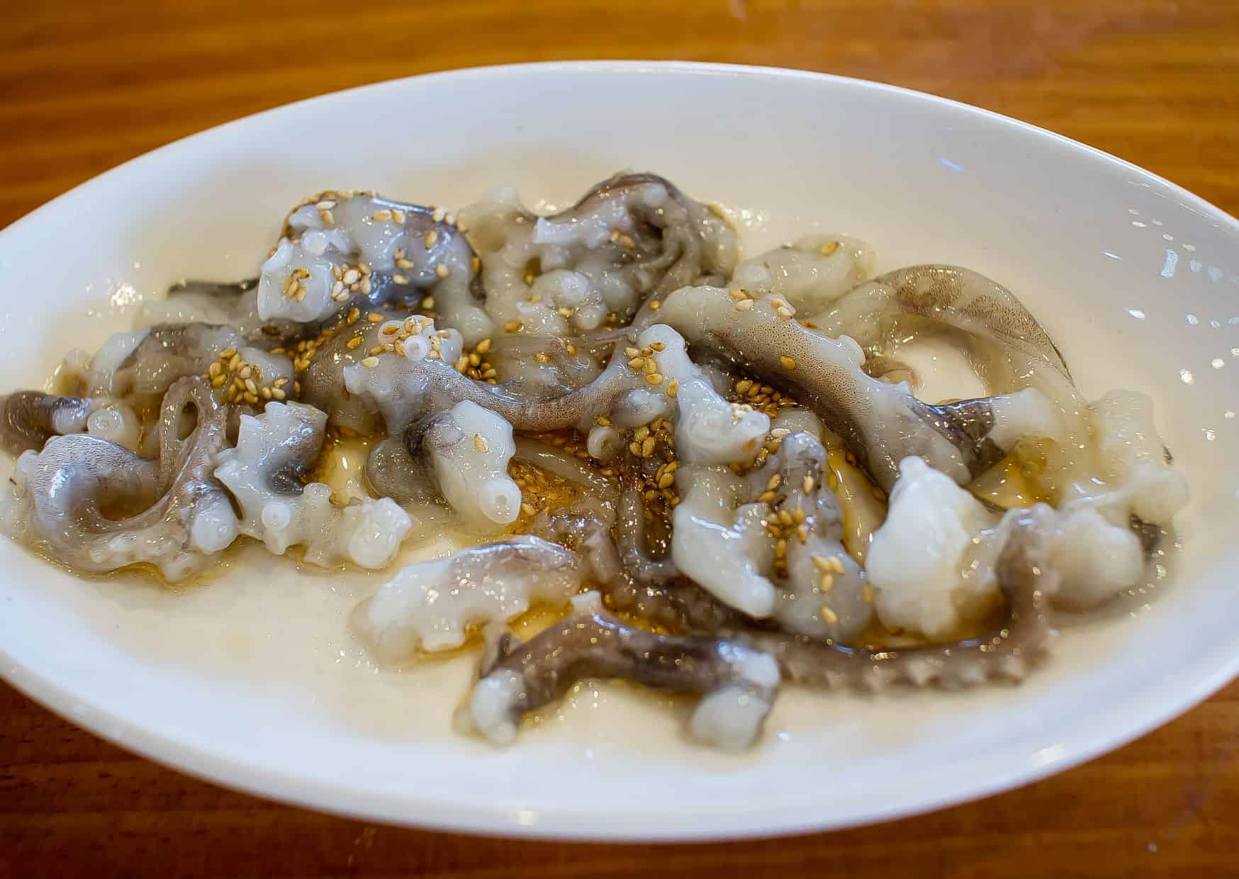 Sannakji (Live Octopus), 