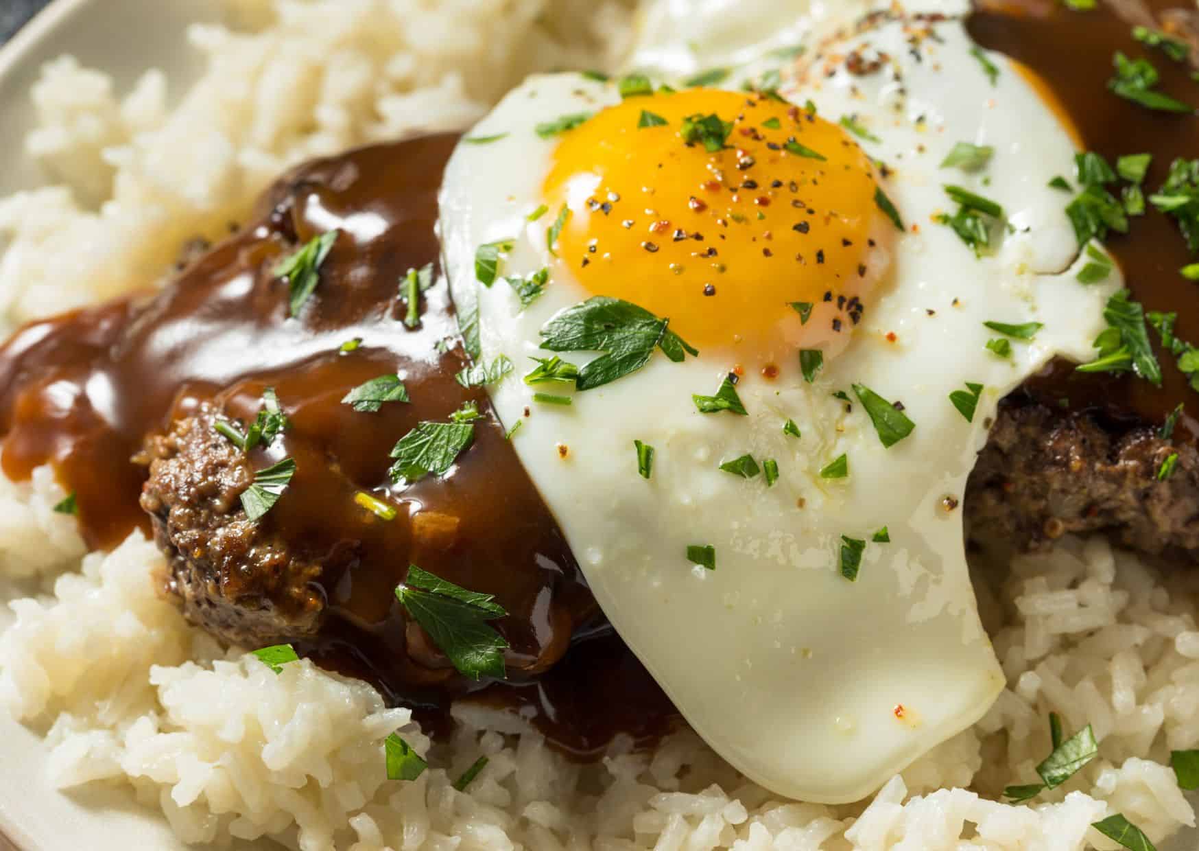 The Viral Hawaiian Dish: How To Make Authentic Hawaiian Loco Moco At Home 3 How To Make Loco Moco (Recipe Guide)