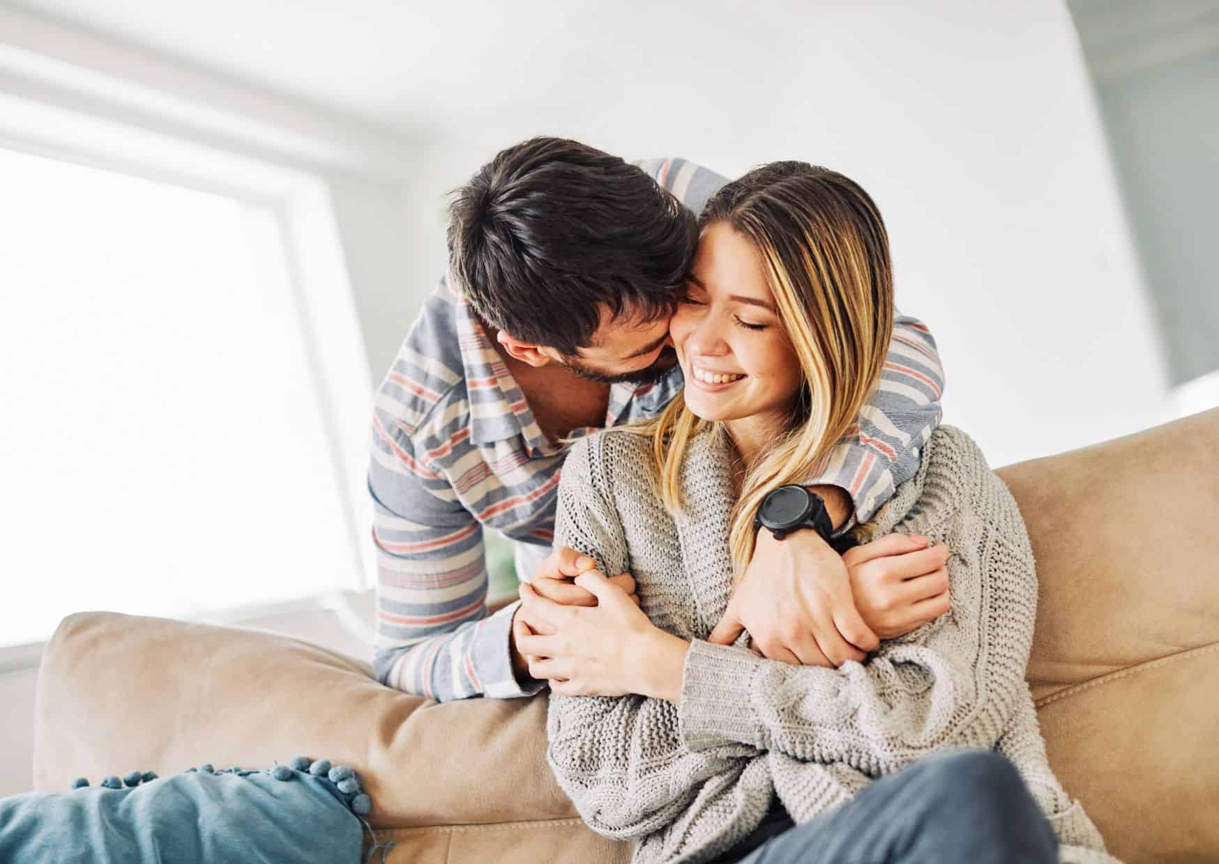 10 Relationship Mistakes That Can Ruin Your Love Life 4 10 Worst Mistakes That You Can Make In A Relationship With Your Partner