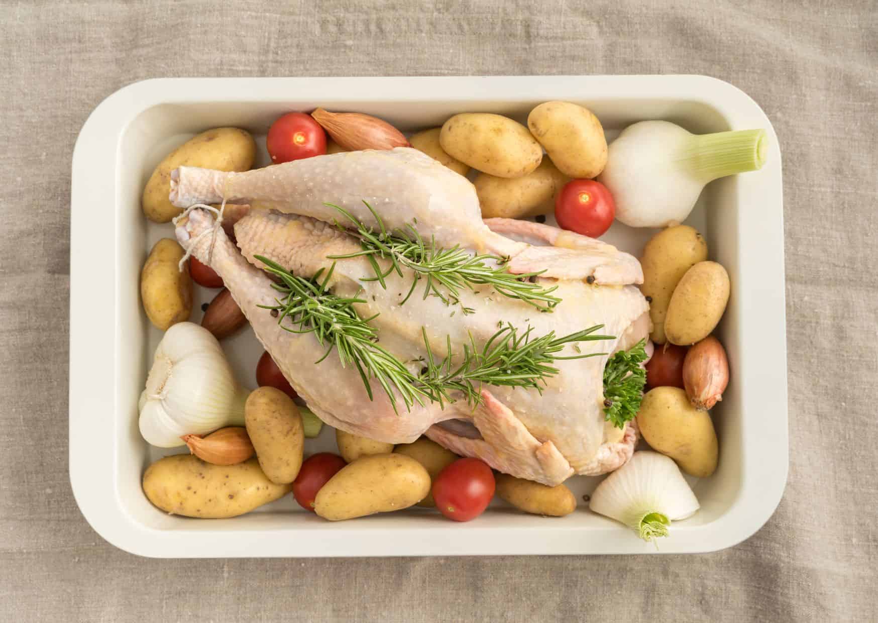 How to Make Restaurant-Style Roast Chicken at Home 2 How To Make Roast Chicken (Recipe Guide)