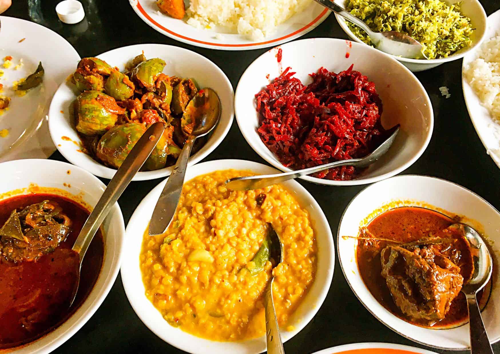 This Rice and Curry Recipe Makes Cheap Ingredients Taste Expensive 1 Most Popular Food in Sri Lanka: Rice And Curry