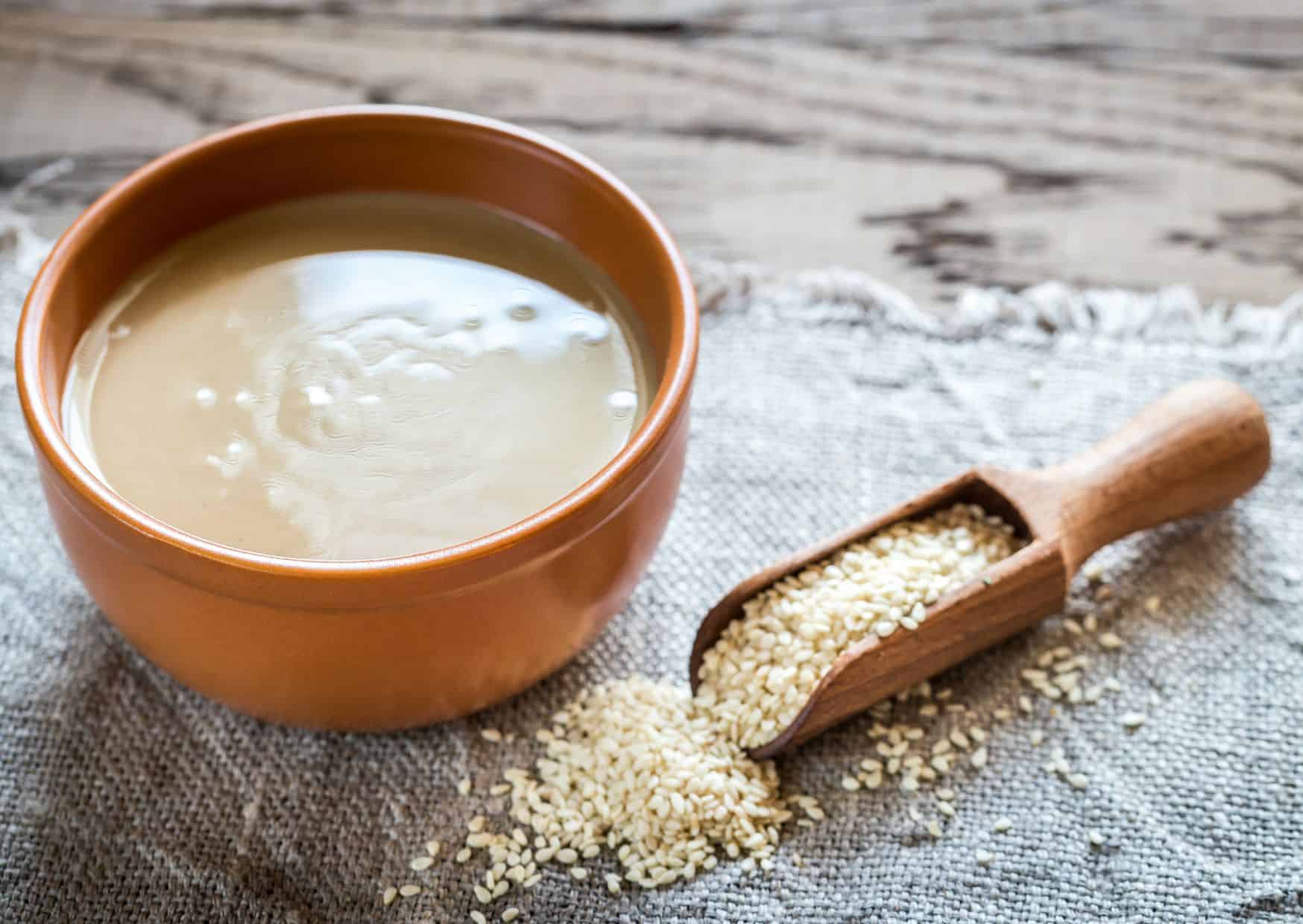 How to Make Homemade Tahini (Recipe Guide)