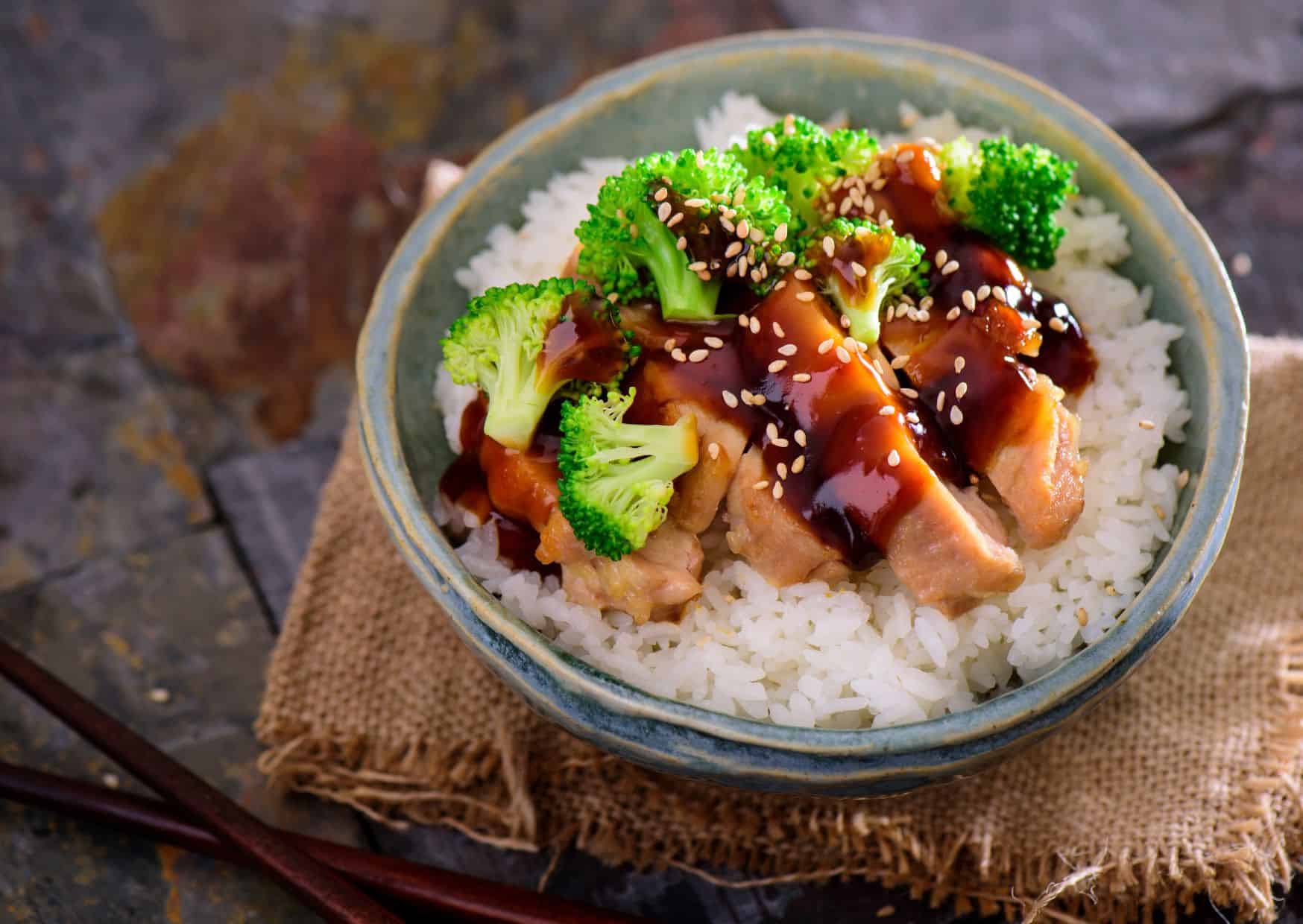 5 Most Popular Dishes in Hawaii (Recipe Guide), How To Make Teriyaki Chicken Poke Bowls (Recipe Guide)