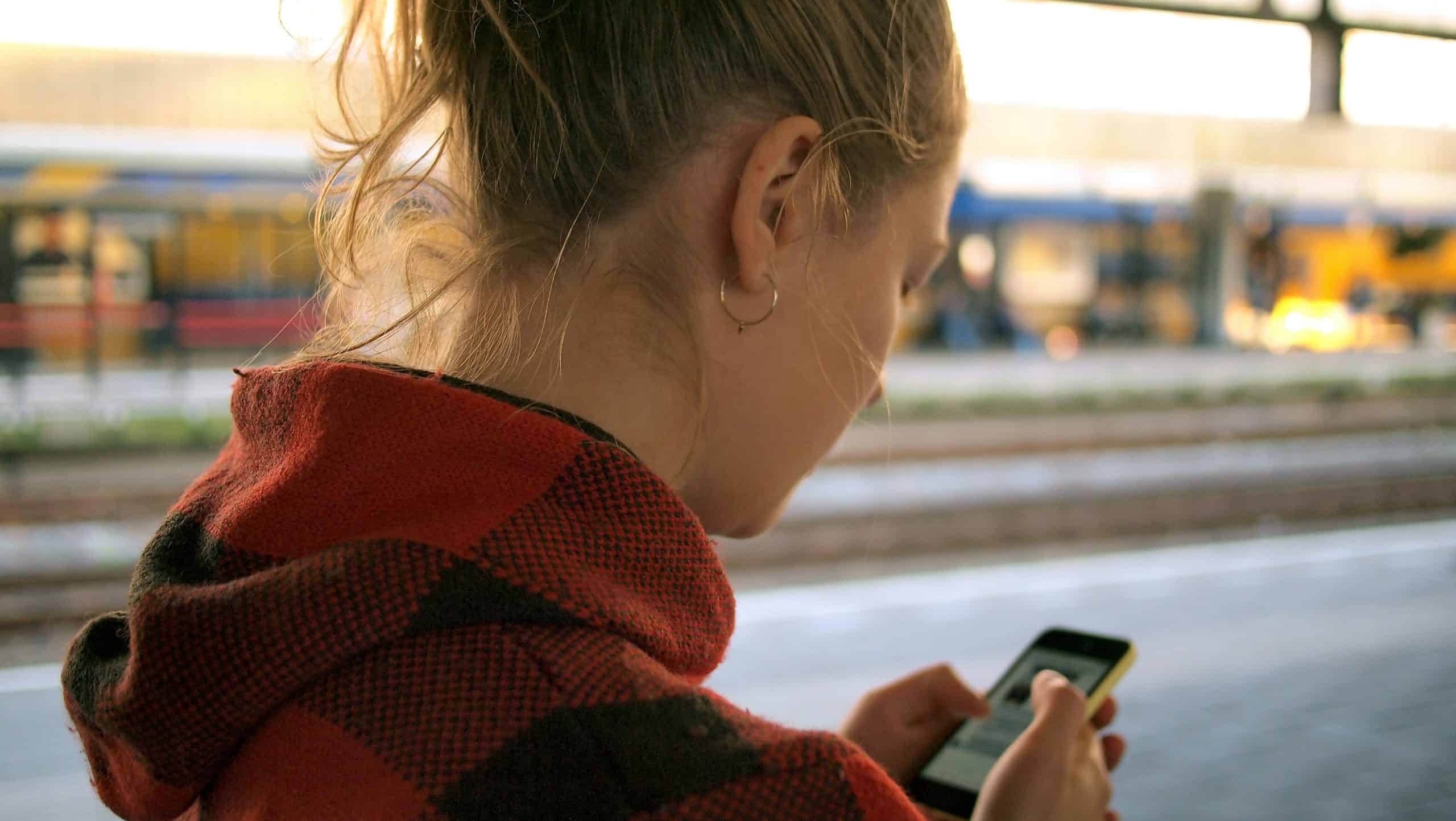 Choosing the Best eSIM for Your Next Trip 1 best esim for the summer holafly scaled
