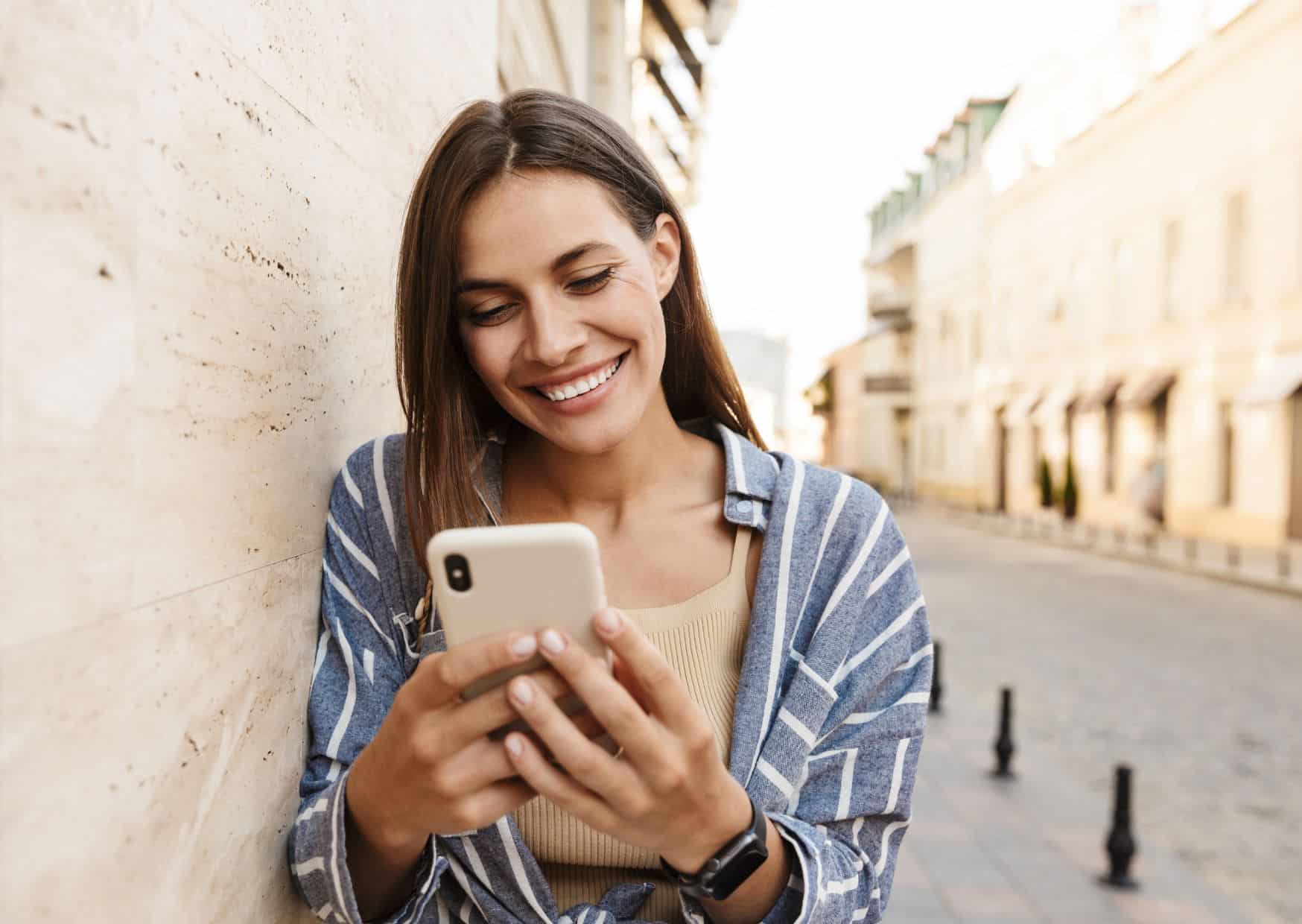 Choosing the Best eSIM for Your Next Trip, Unique Features of Holafly eSIM: Why You Should Choose It Over Other eSIMs