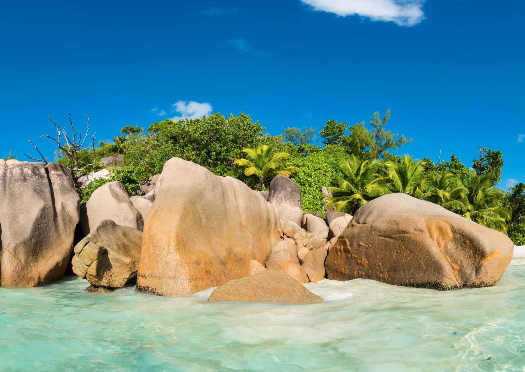 Forget Bora Bora: These 17 Islands Give You Paradise for Less 3 10 Forget Bora Bora And Visit These Places Instead