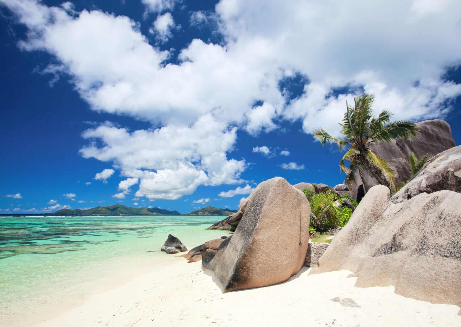 12 Most Beautiful Places To Swim Around The World 8 12 Most Beautiful Places To Swim Around The World