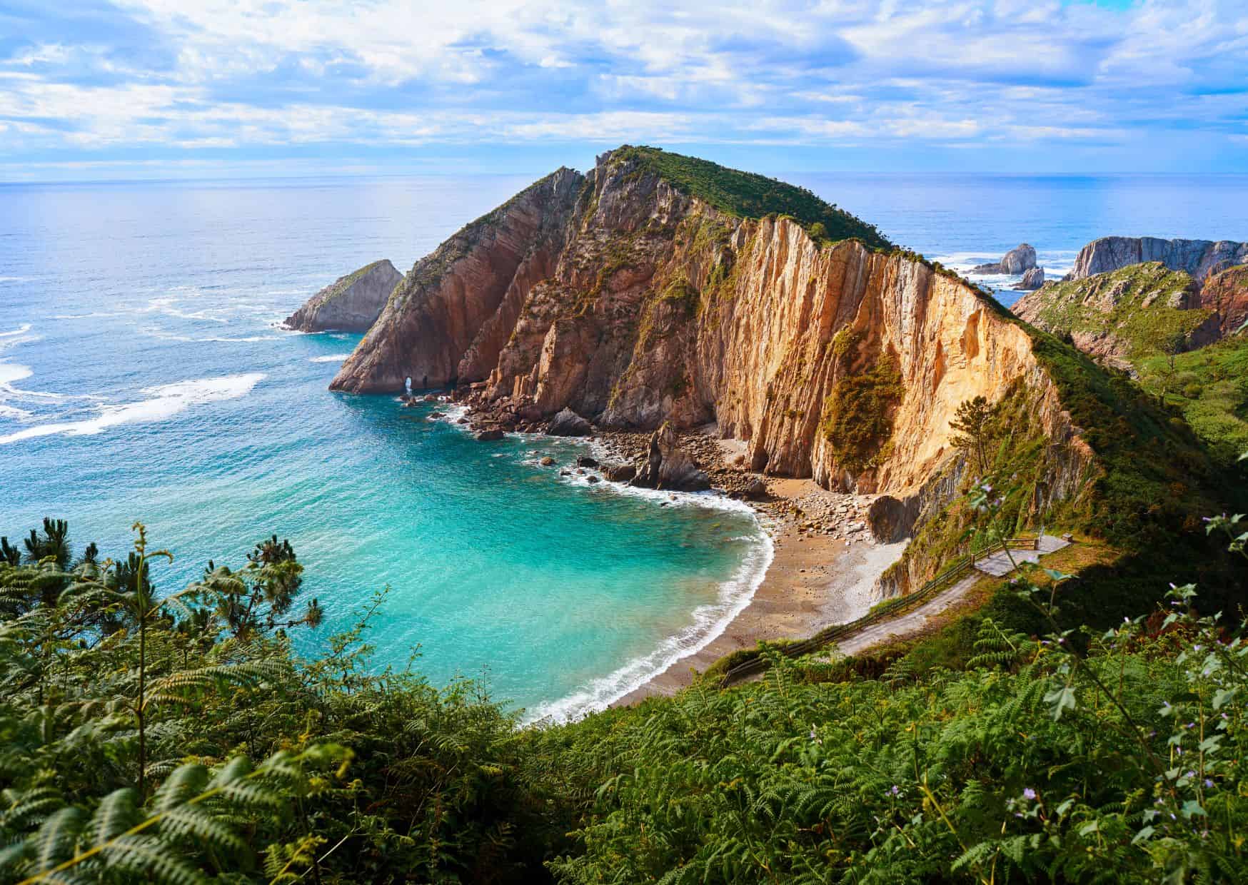 North vs South Spain: The Ultimate Showdown for Travel and Food Lovers 1 Asturias