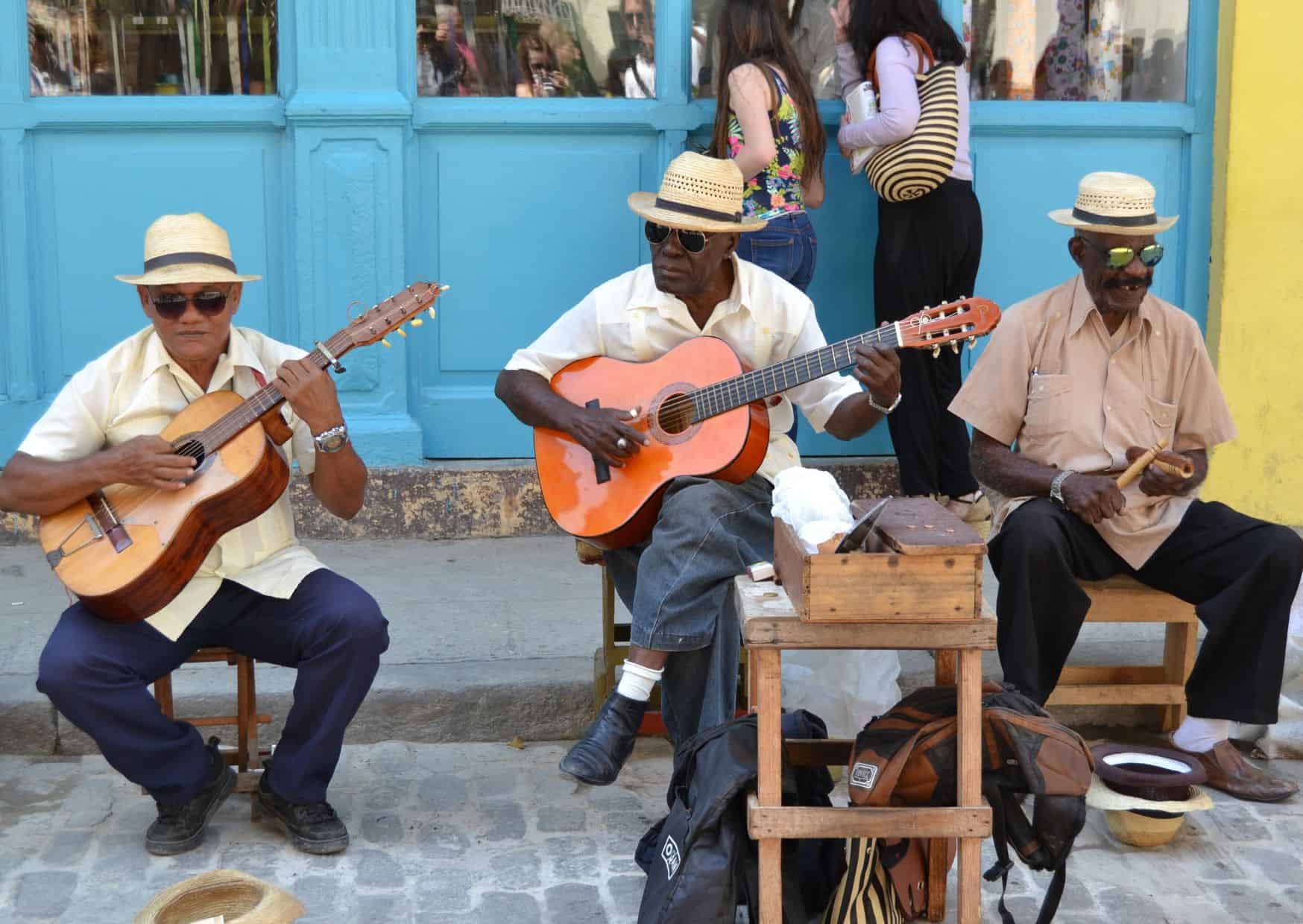 7 Tourist Traps to Avoid in the Caribbean And How To Avoid Them