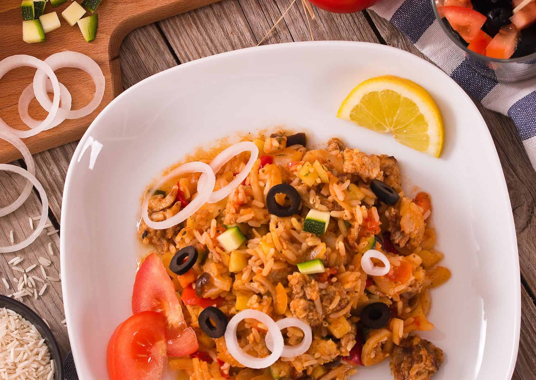 Why Does Greek Gyros in Greece Taste So Different? Real Greek Gyros Is About Much More Than Sauce 4 How To Make Gyros (Recipe Guide)