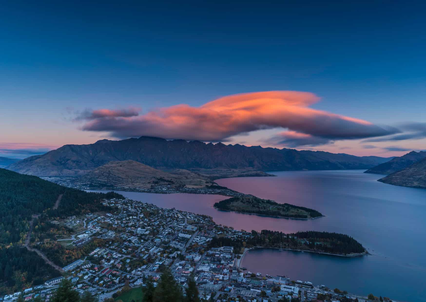 The Secrets of the World's Top 10 Happiest Countries Revealed 7 Happiest Countries in the World Queensland New Zealand