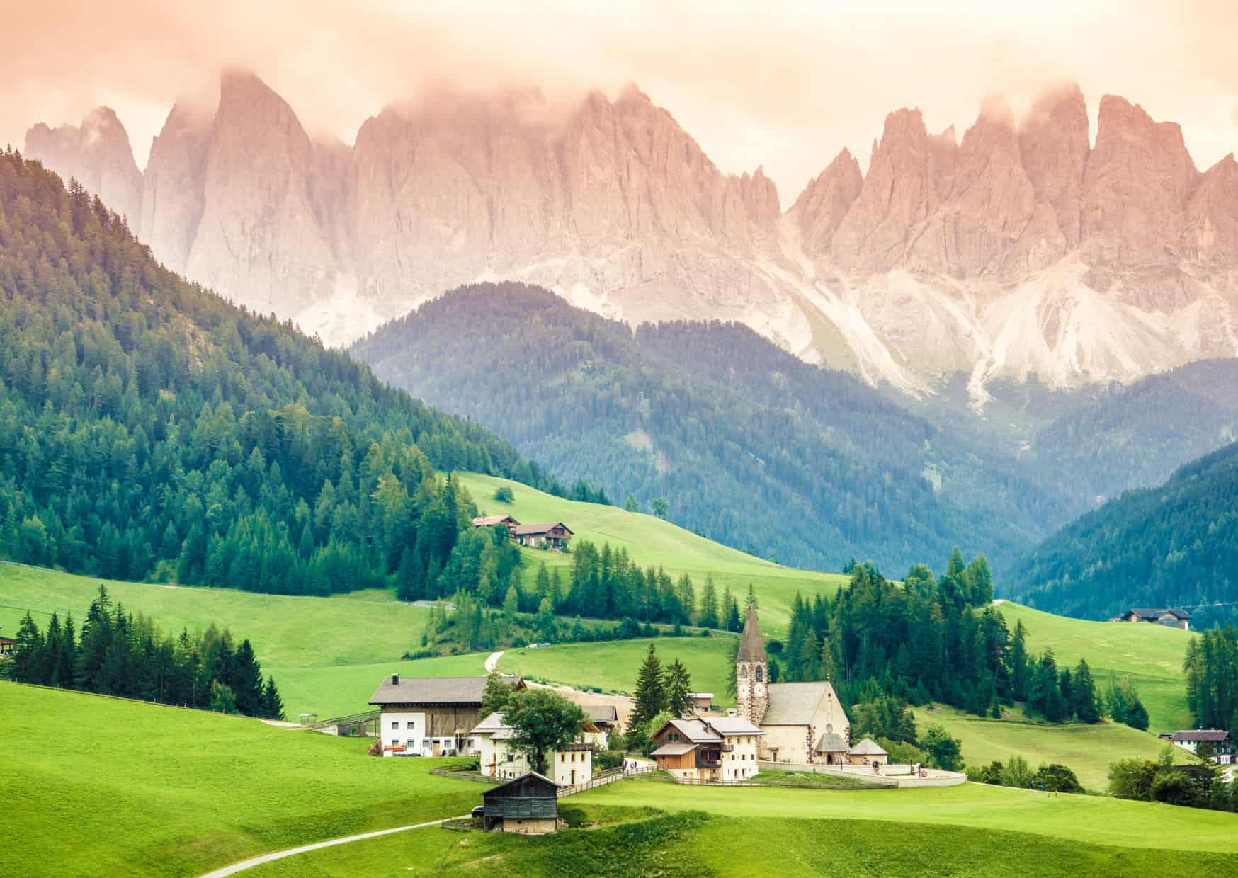 6 Epic Hikes In Europe That You Can't-Miss 6 6 Epic Hikes In Europe That You Can't-Miss, Dolomites
