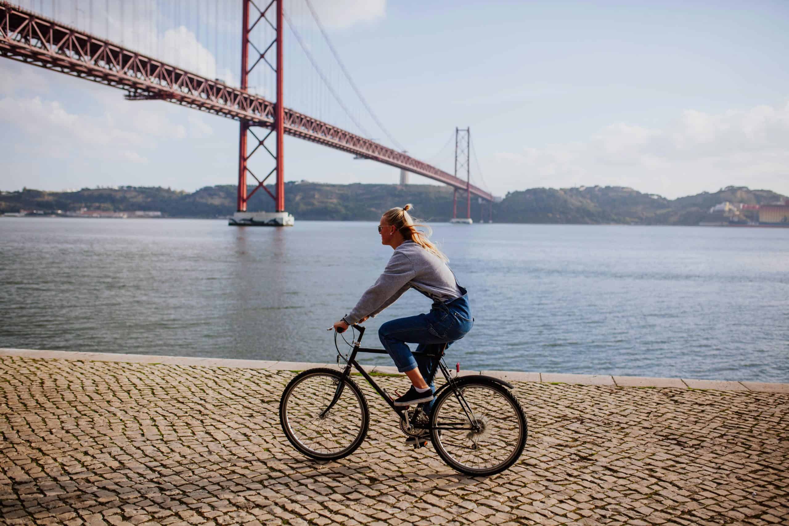 8 Tips For Invisible Tourism: Can You Travel the World Without Leaving a Trace? 4 Invisible Tourism Sustainable Travel scaled