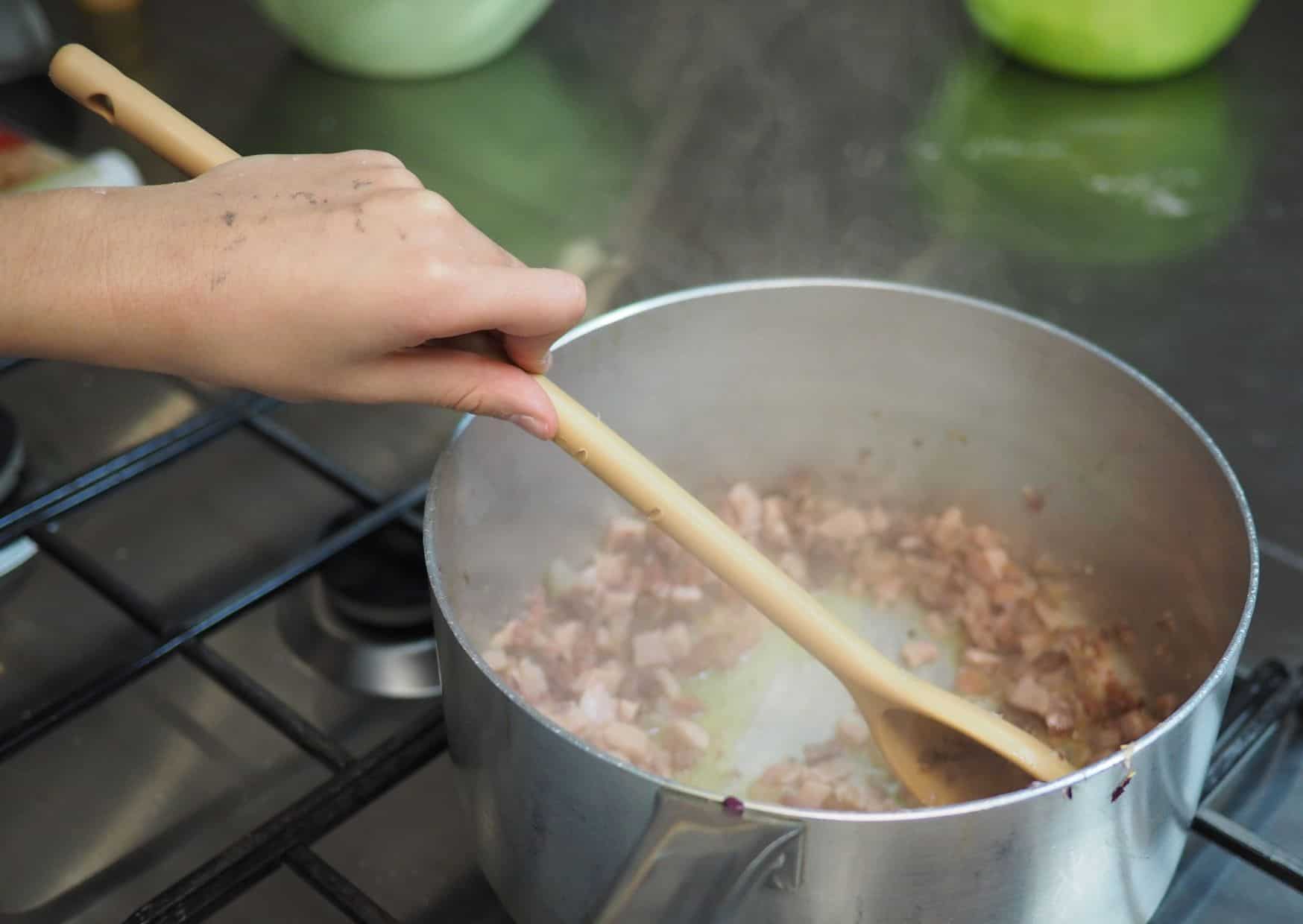 This Authentic Bologna Recipe Is Nothing Like “Spaghetti Bolognese”: How To Make Homemade Tagliatelle Al Ragù Like An Italian Grandmother 3 How to Make Homemade Tagliatelle al Ragù (Recipe Guide)