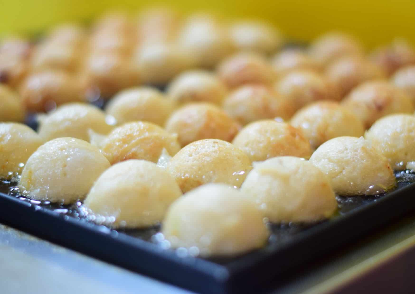 The One Japanese Snack You Burn Your Mouth For and Regret Nothing 4 How To Make Homemade Takoyaki (Recipe Guide)