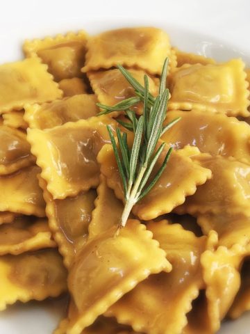 How To Make Homemade Agnolotti (Recipe Guide)