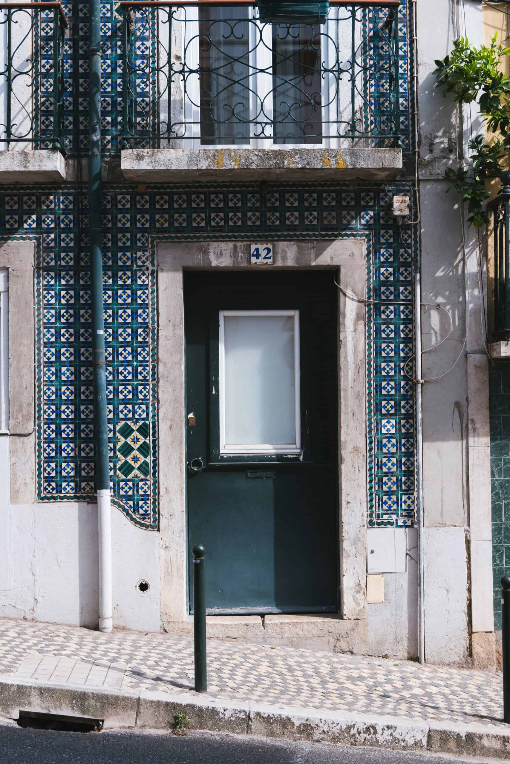 Is Lisbon Worth Visiting? 7 Reasons Why You Should Visit And Reasons Why Not To Visit, Azulejos in Lisbon Portugal
