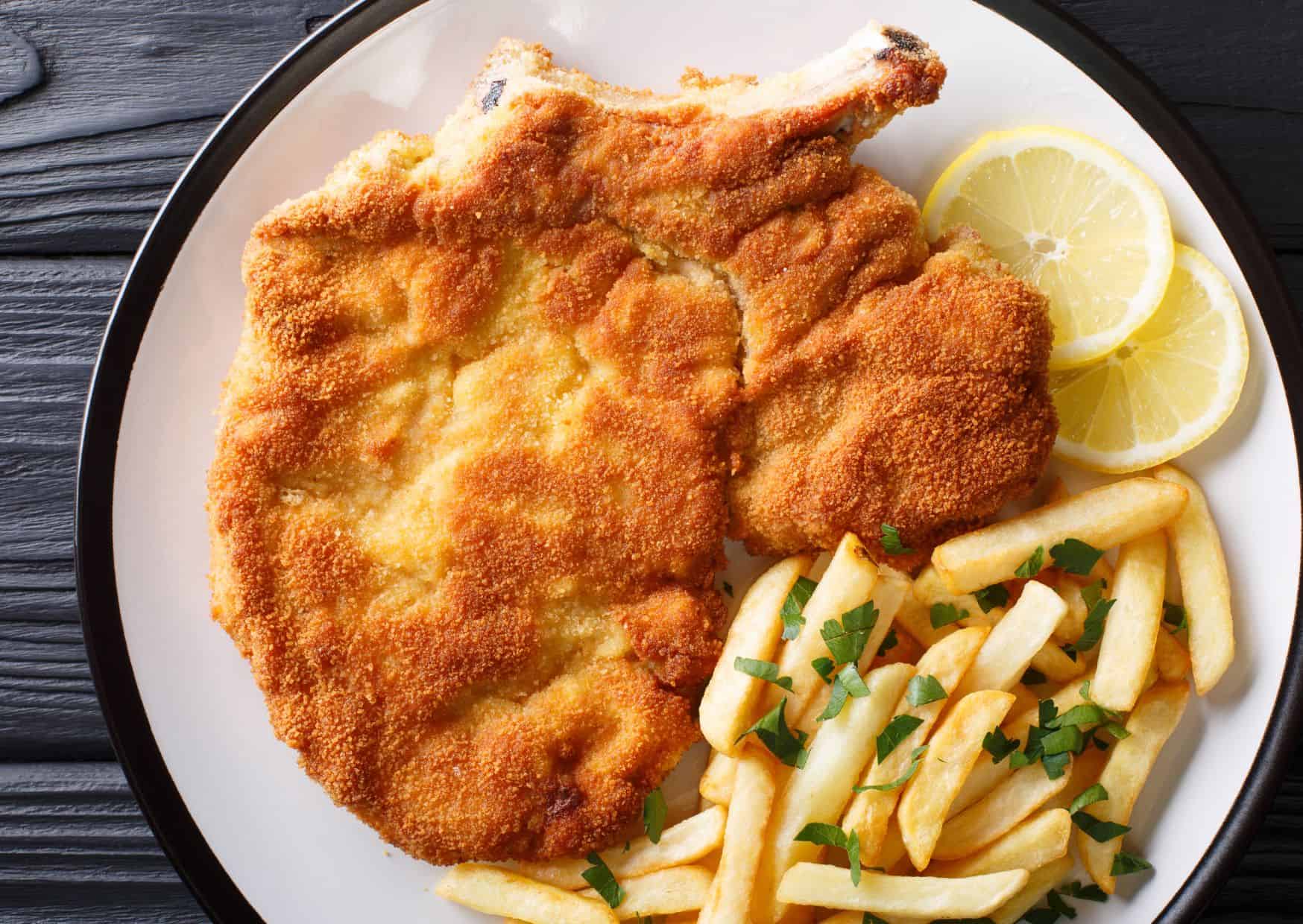 How to Make Authentic Cotoletta alla Milanese Like You’re in Milan: The Crispy Italian Dinner That Is Easier Than It Looks 4 How To Make Homemade Cotoletta Alla Milanese (Recipe Guide)