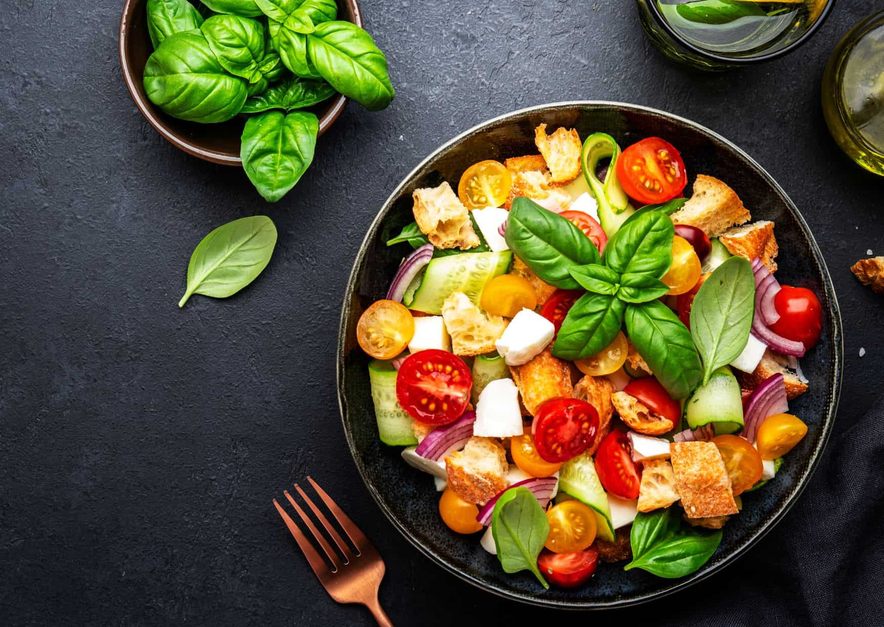 The Tuscan Bread Salad That Makes Stale Bread Taste Incredible: How To Make Panzanella That Tastes Like A Tuscan Summer 5 How To Make Panzanella Tuscan Bread Salad (Recipe Guide)