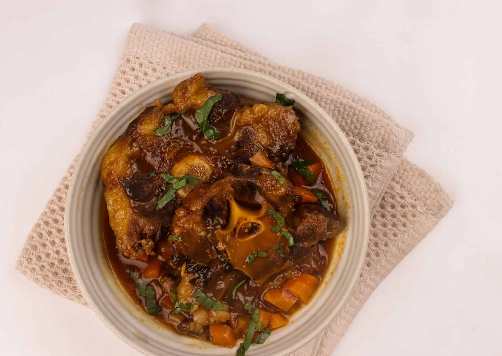 How to Make Rabo de Toro: Authentic Spanish Oxtail Stew Recipe 6 How To Make Homemade Rabo de Toro Oxtail Stew (Recipe Guide)