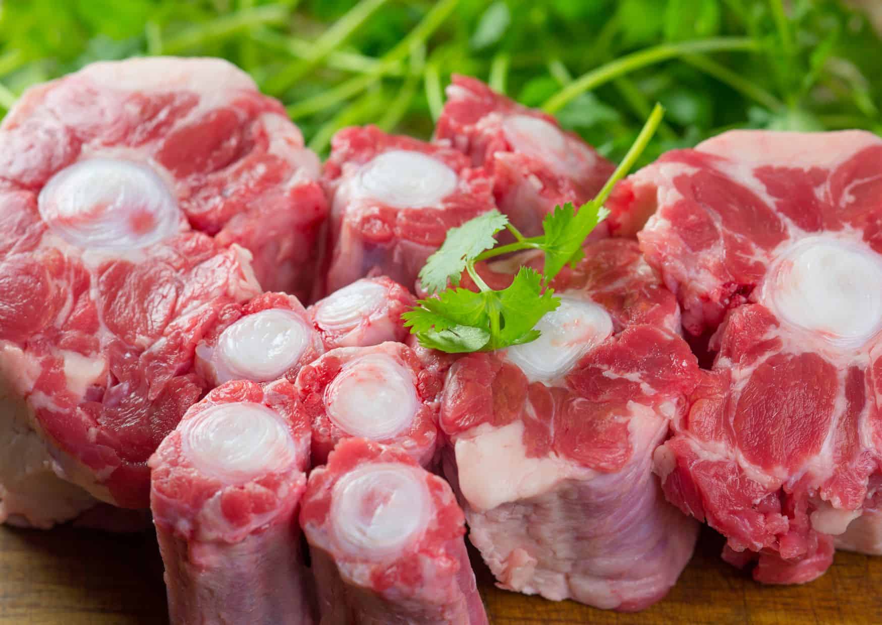 How to Make Rabo de Toro: Authentic Spanish Oxtail Stew Recipe 2 How To Make Homemade Rabo de Toro Oxtail Stew (Recipe Guide)
