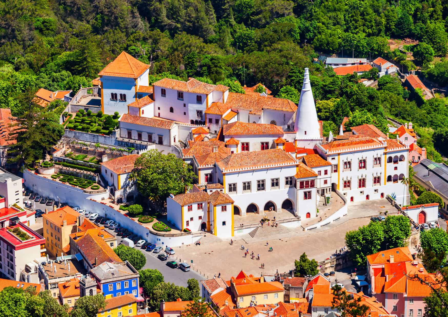 These 10 Lisbon Day Trips Completely Changed My Portugal Itinerary 1 day trips from Lisbon