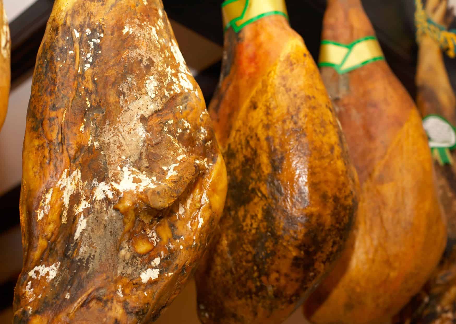 10 Spanish Food Habits That Confuse Tourists (But Make Perfect Sense to Locals) 5 10 Details About Spanish Food That Foreigners Can't Understand