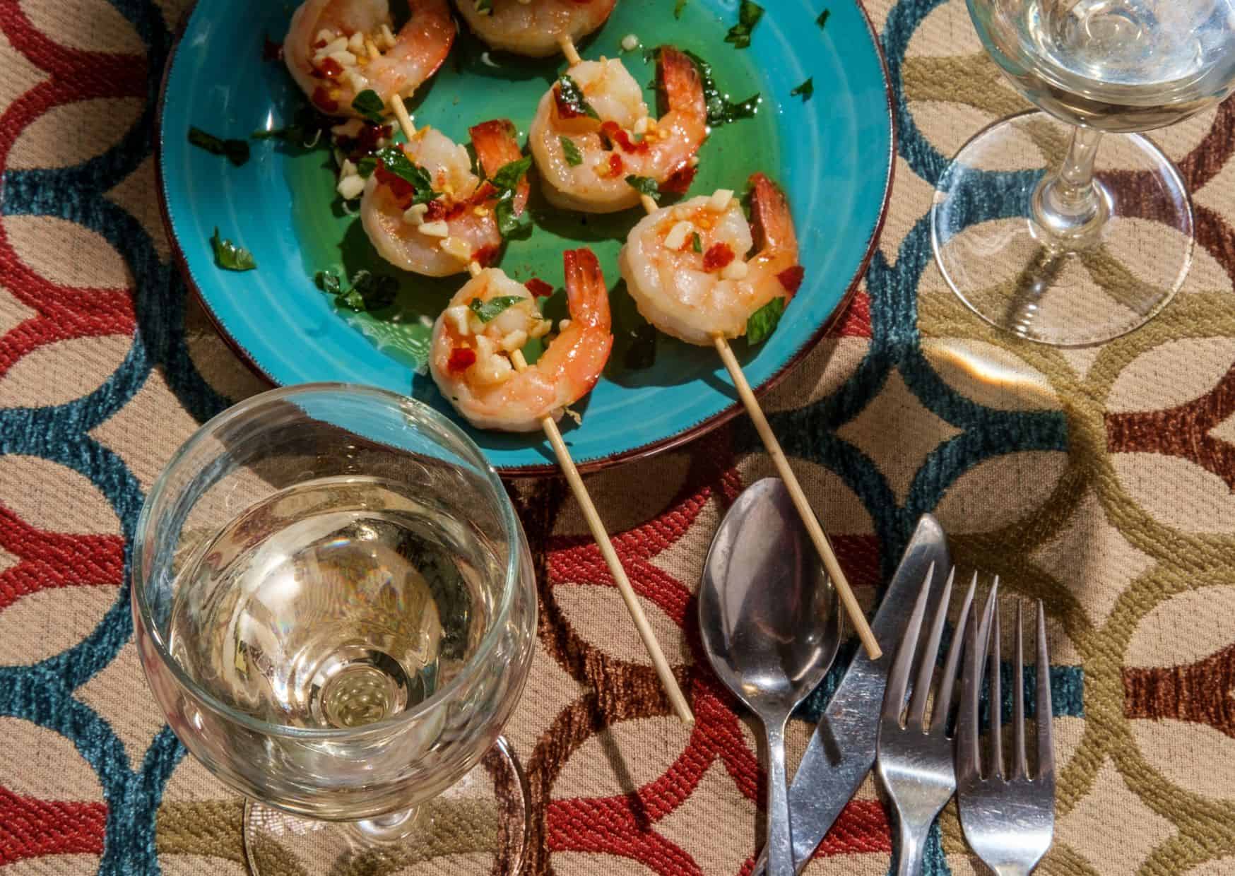 Portugal’s 15-Minute Shrimp Recipe Is Better Than Most Fancy Dinners: Why Portugal’s Garlic Shrimp Never Disappoints 5 How To Make Portuguese Gambas a l’Ajilo (Recipe Guide)