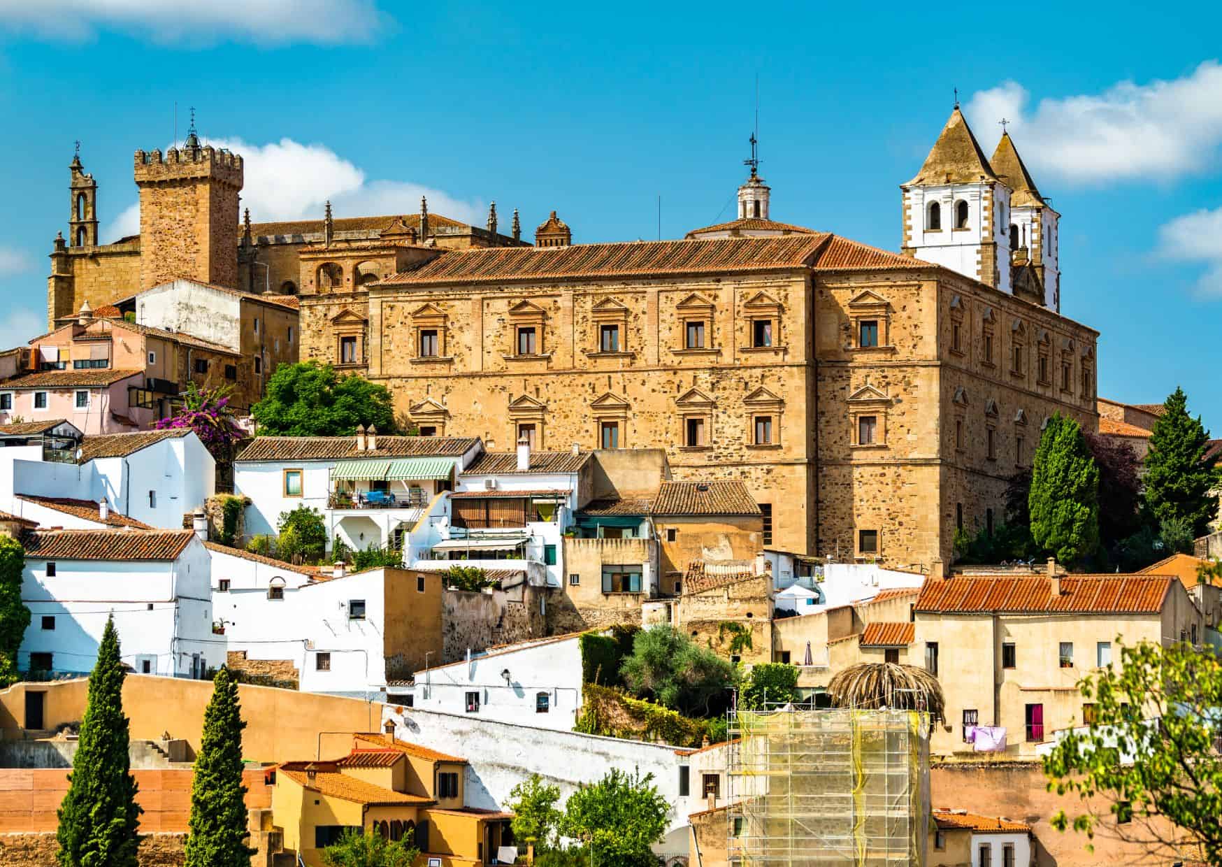 Thinking of Moving to Spain? Read This First: The 7 Reasons 62% of Americans Leave Spain Within 2 Years 2 spain 53 1