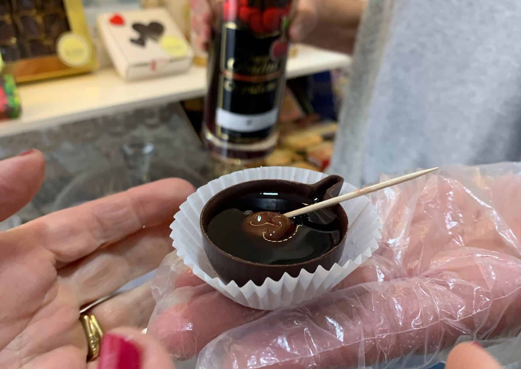 15 Things Not To Do In Lisbon (With Recommendations for Better Alternatives) 14 How to Make Ginjinha Portuguese Sour Cherry Liqueur (Recipe Guide)