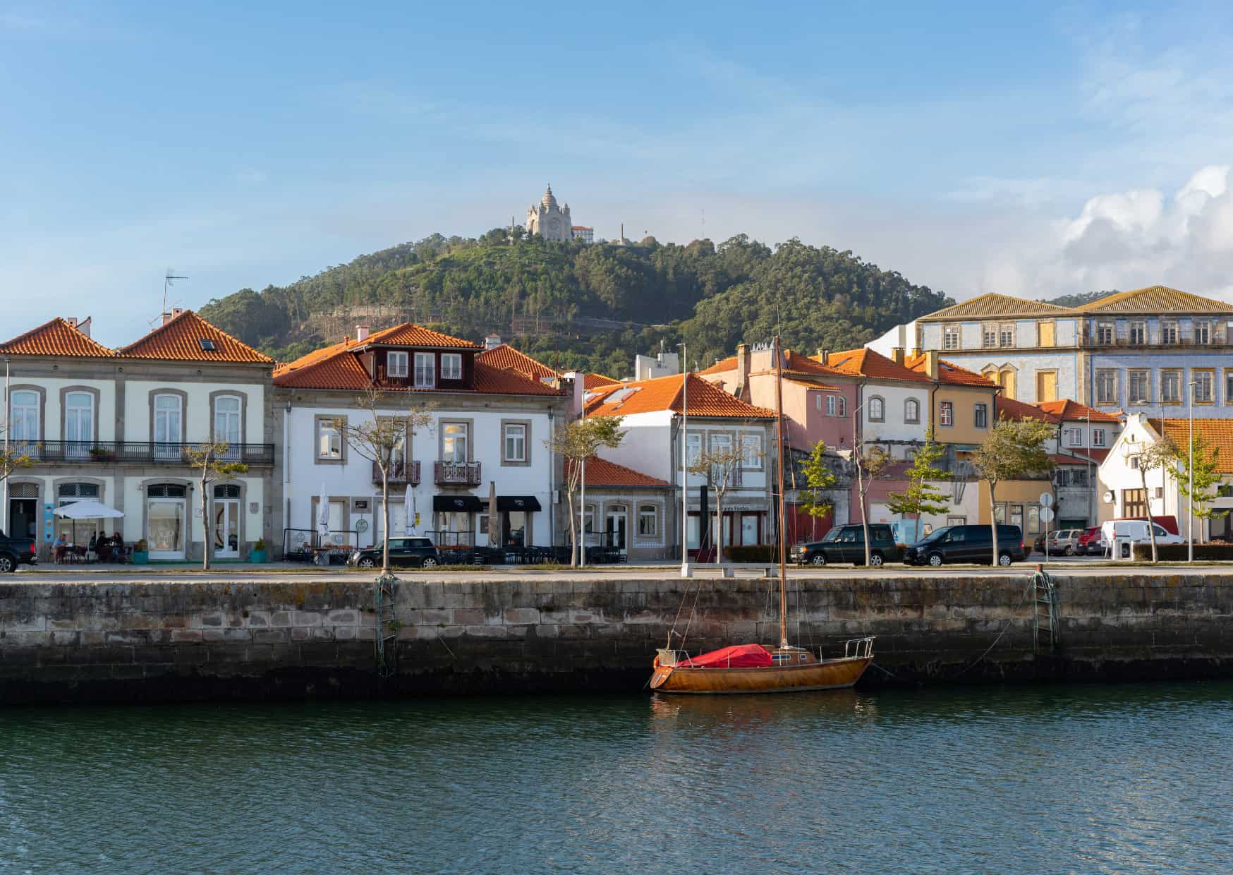 Hidden beaches in Portugal