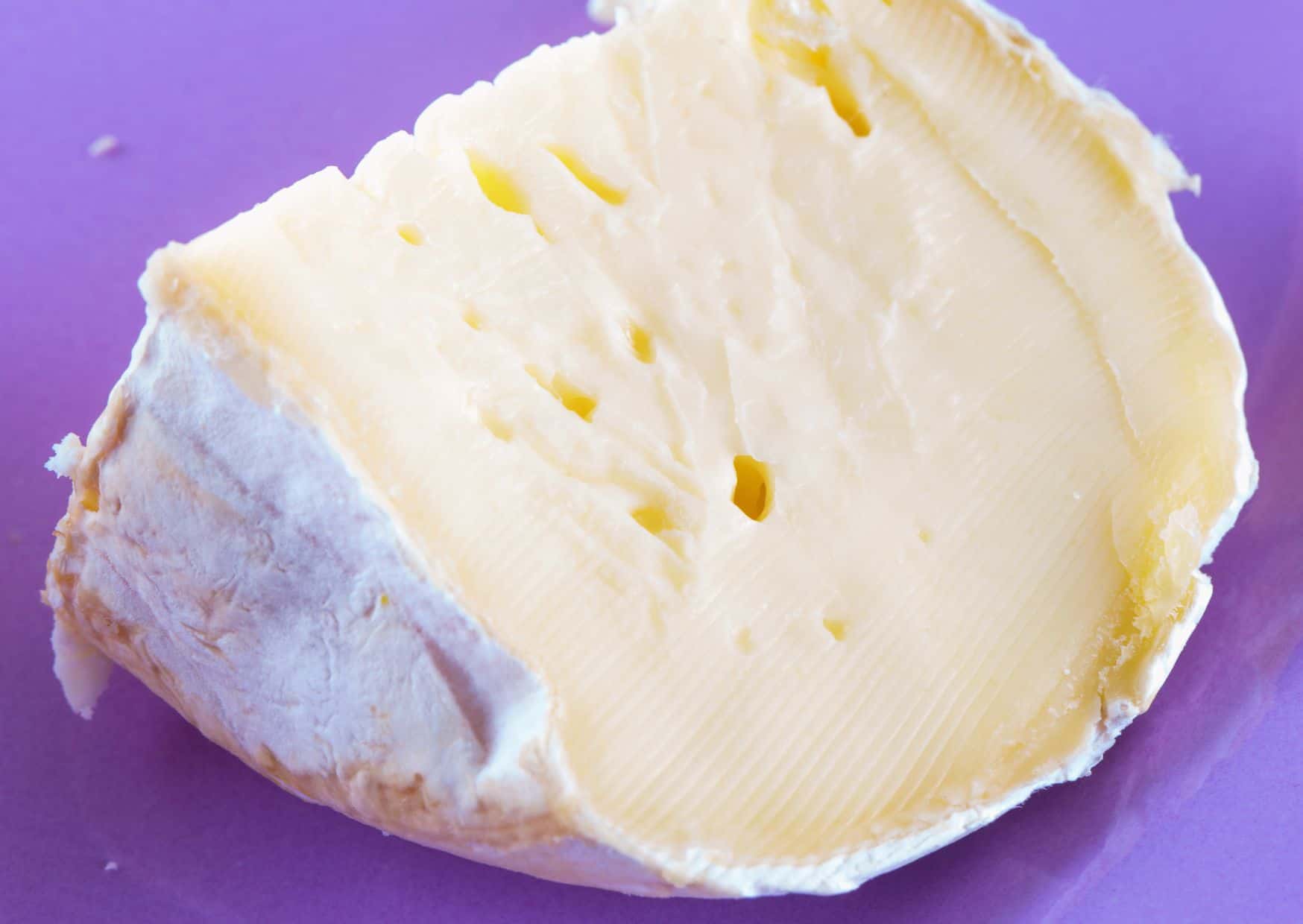 Brie Vs Camembert: Best Cheese and Recipe Guide 2 Brie Vs Camembert