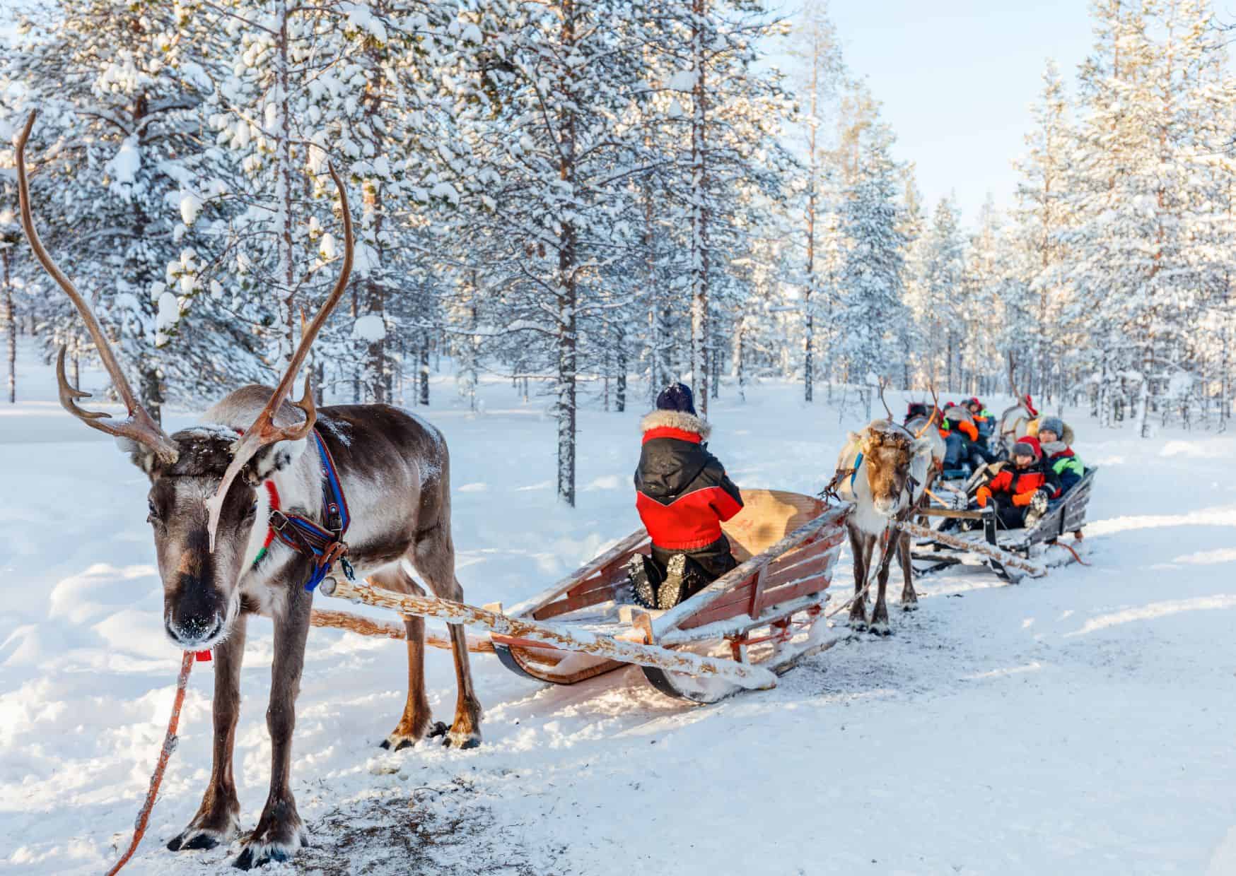 10 Bucket List Christmas Destinations Around the World 2 10 Bucket List Christmas Destinations Around the World