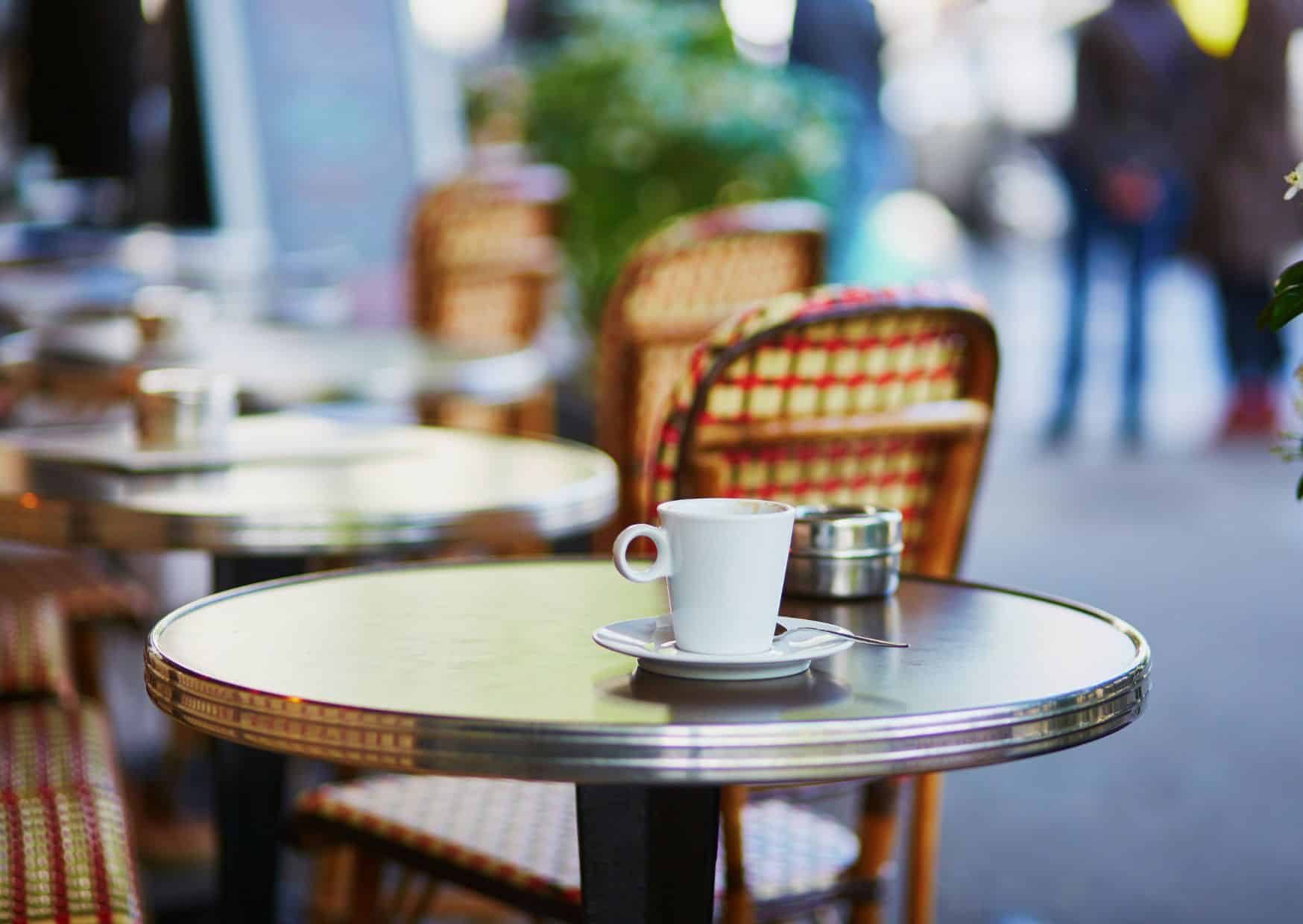 Don’t Do This in France: 24 Things not to do in France