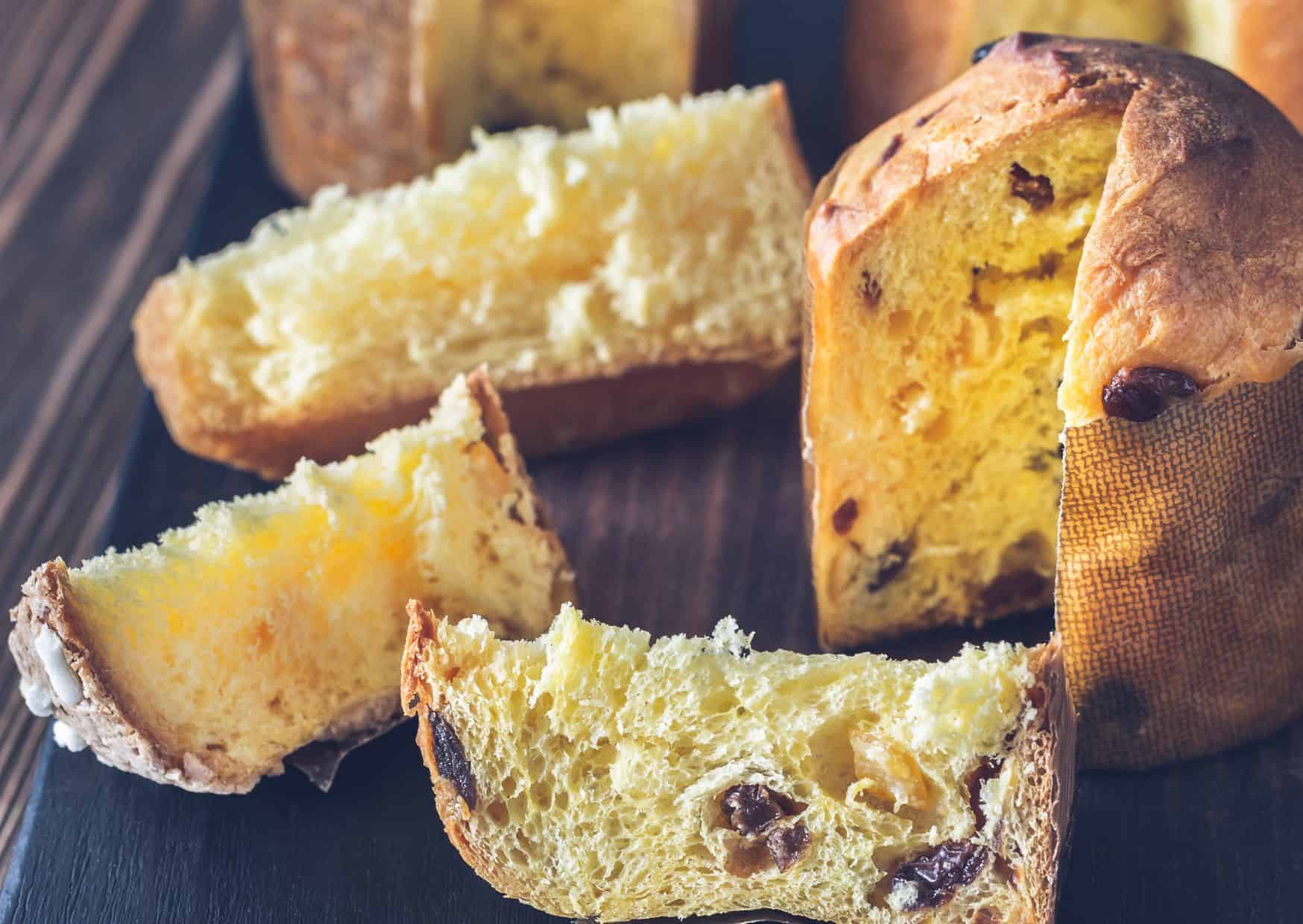 How To Make Italian Pannetone (Recipe Guide)
