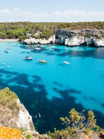 https://bienetre-mental.report/2024/03/05/azores-vs-canary-islands/, 8 European Cities Asking For fees In 2025, 10 Common Mistakes to Avoid in the Balearic Islands and How to Avoid Them