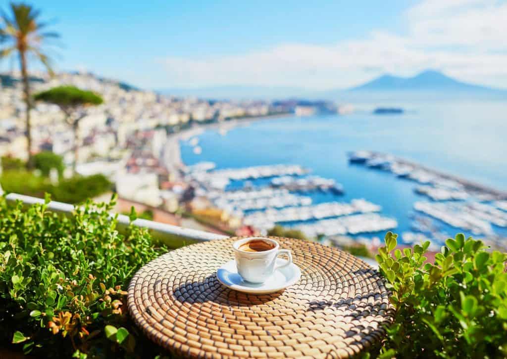 10 Common Mistakes to Avoid in Naples and How to Avoid Them