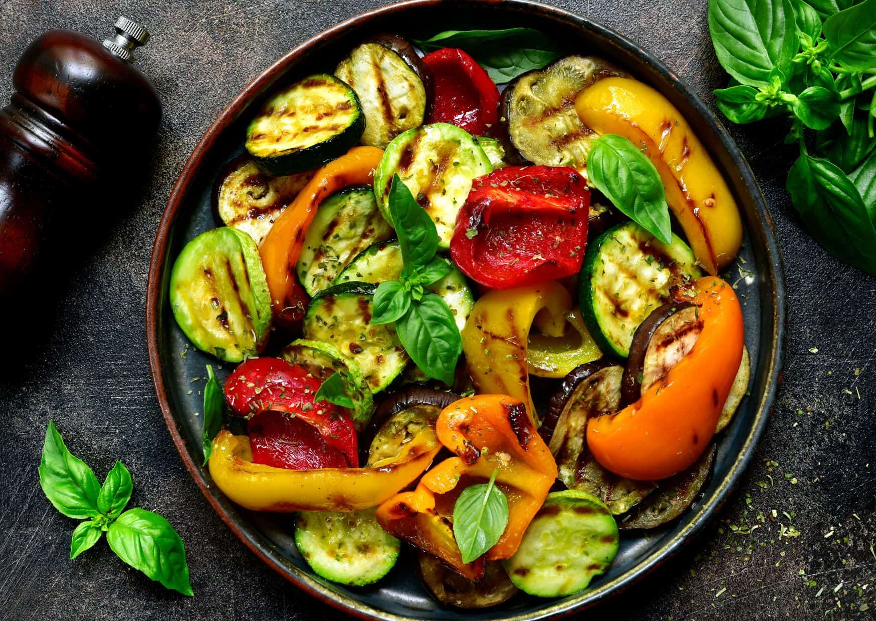 10 Most Popular Dishes for Thanksgiving (Recipe Guide) 8 Roasted Vegetables