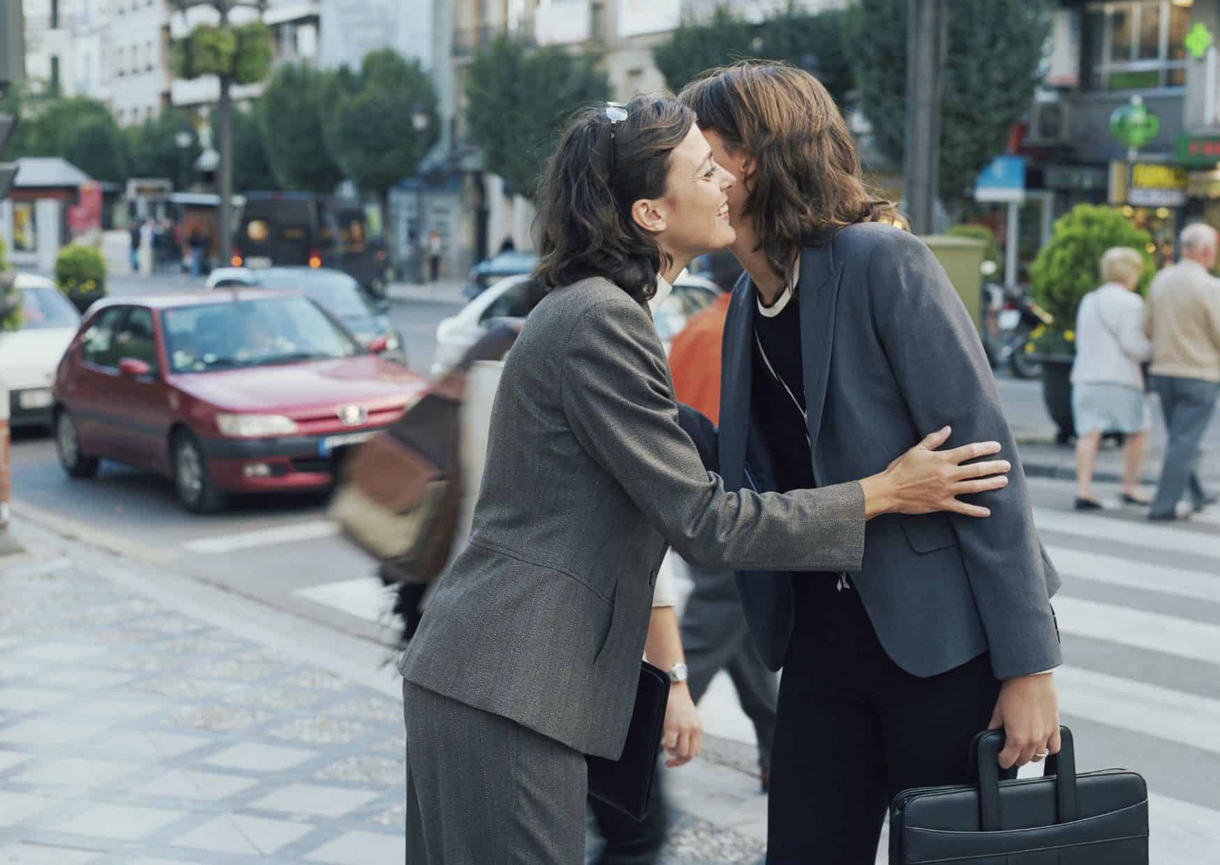 12 Etiquette Rules in Spain Americans Call Uptight But Locals Live By, 15 Unspoken Rules of European Life That Tourists Never Understand