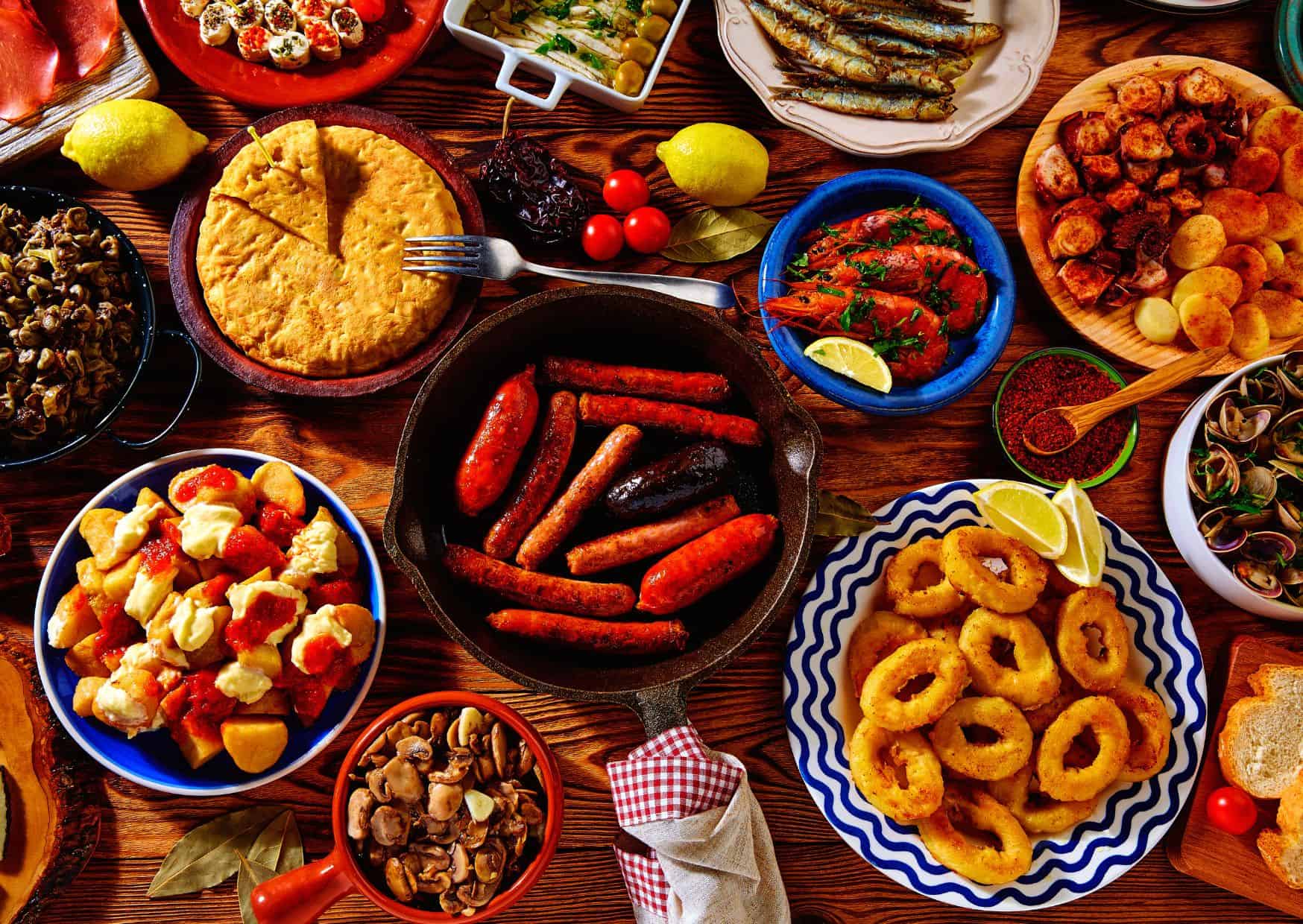 14 European Lunch Rules That Leave American Tourists Completely Baffled 2 Culture Shocks for Travelers in Spain, 15 'Rude' Restaurant Habits Americans Can't Stop Doing in Europe, Rules About Tipping in Spain: Travel Guide