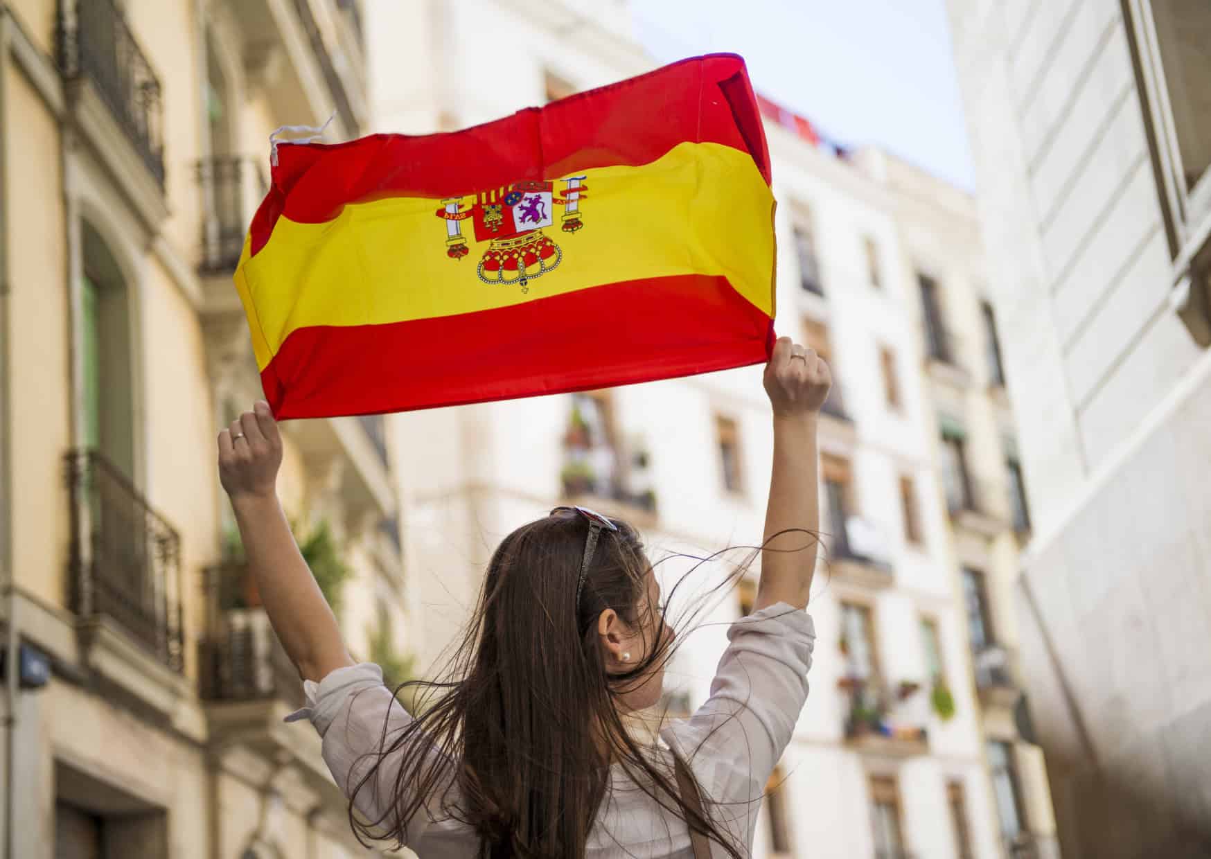 Starting From 2nd of December Is Mandatory to Register In Spain As A Traveler, Why Everyone’s Packing Up and Moving to Spain, Don’t Do This in Spain: 20 Things not to do in Spain